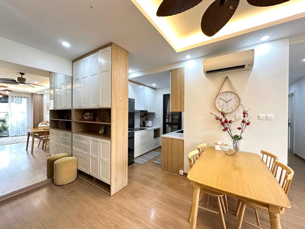 Apartment Vinhomes Dcapital Tran Duy Hung Official *