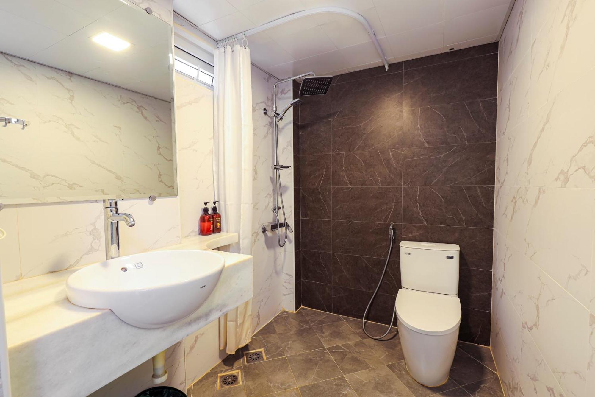 Hoa Hong - Xa Dan Hotel 3*