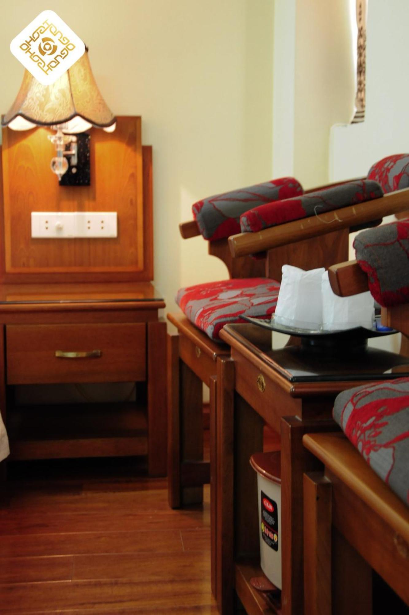 Hoa Hong - Xa Dan Hotel 3*