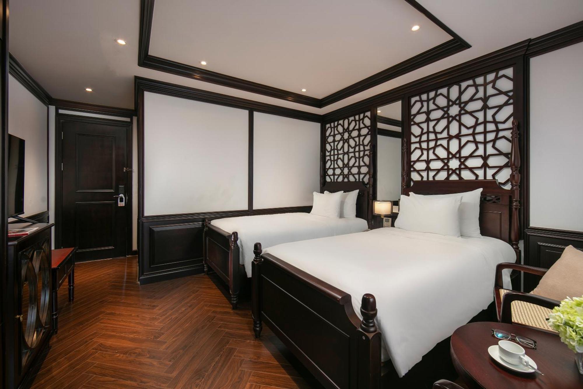 De Crown Hanoi