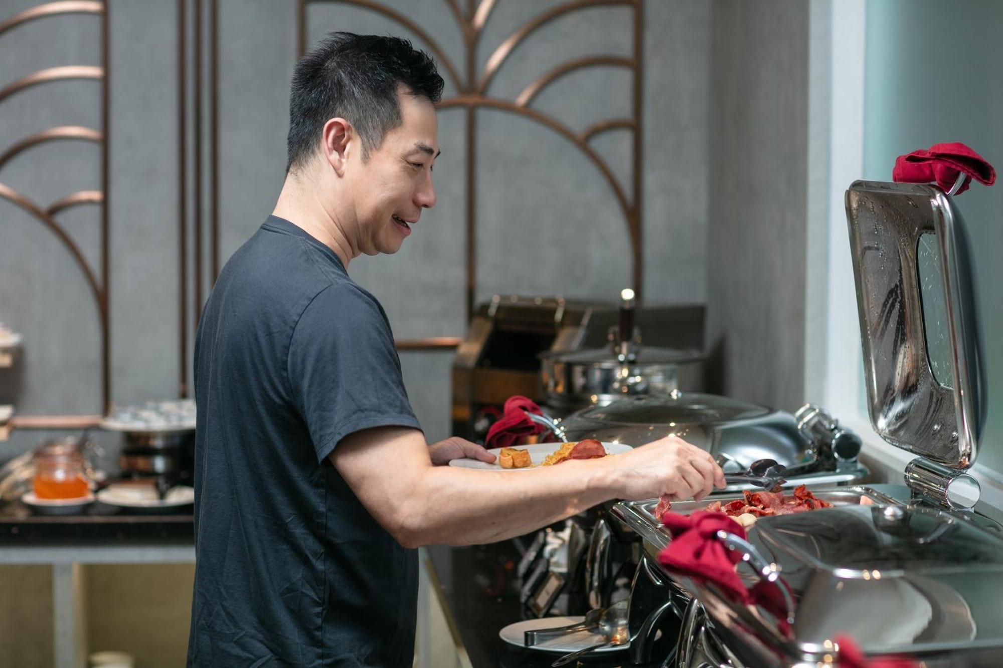 De Crown 5* Hanoi
