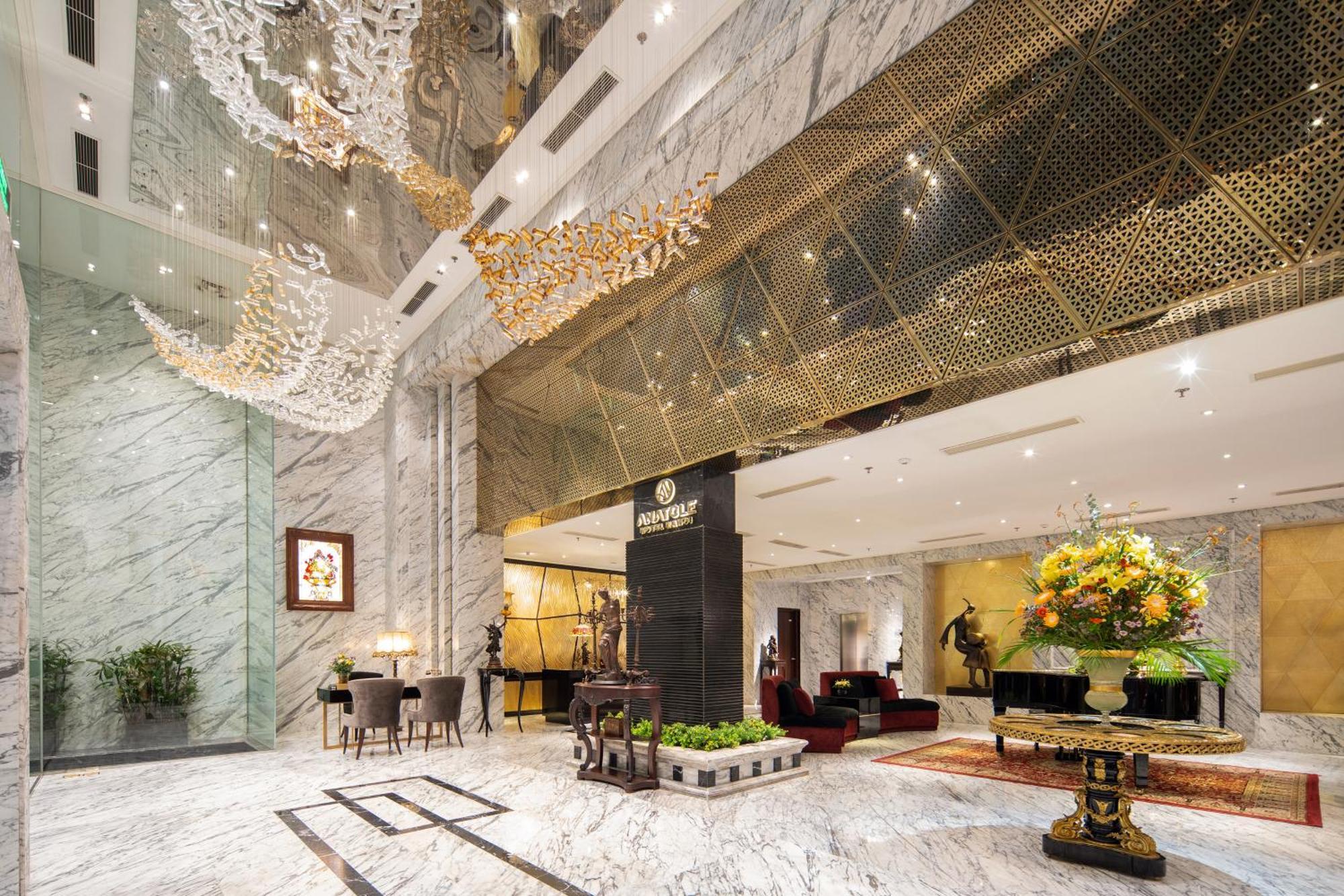 Anatole Hotel 5*