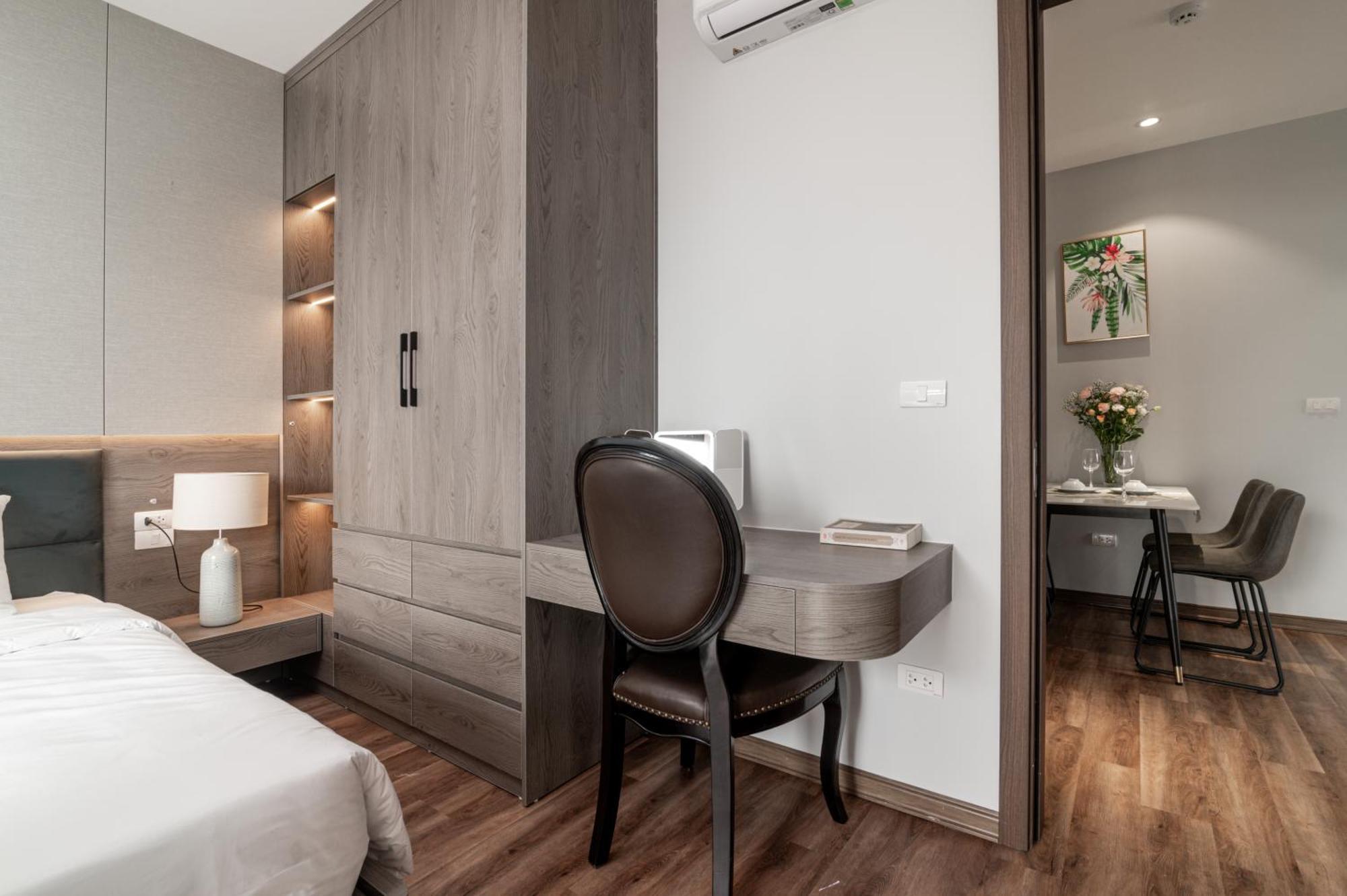 Luxe Paradise To Ngoc Van Hotel *