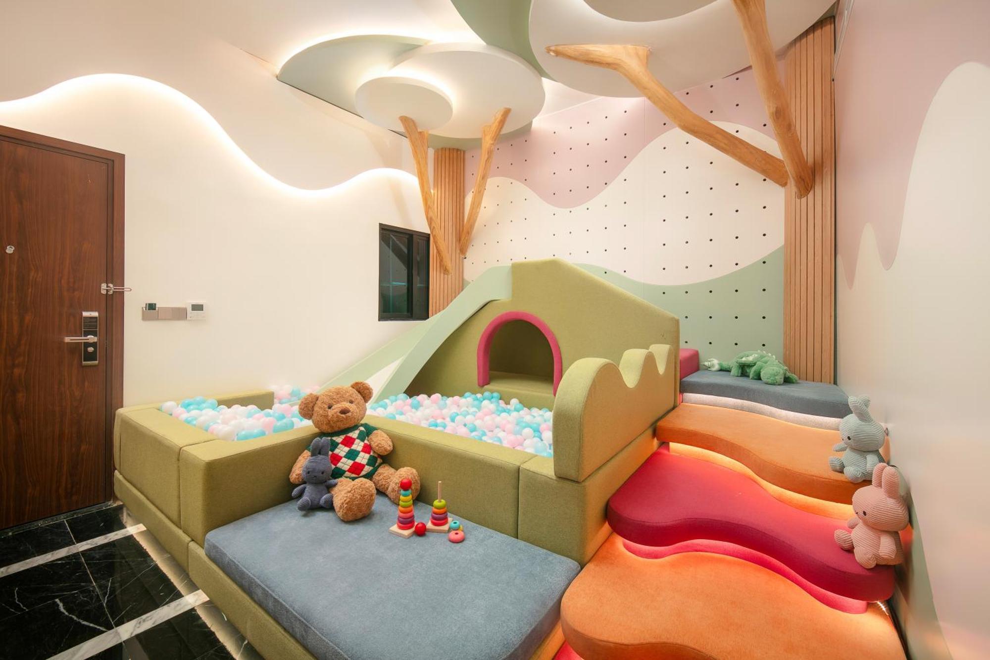 Khách sạn Aurora Hà Nội