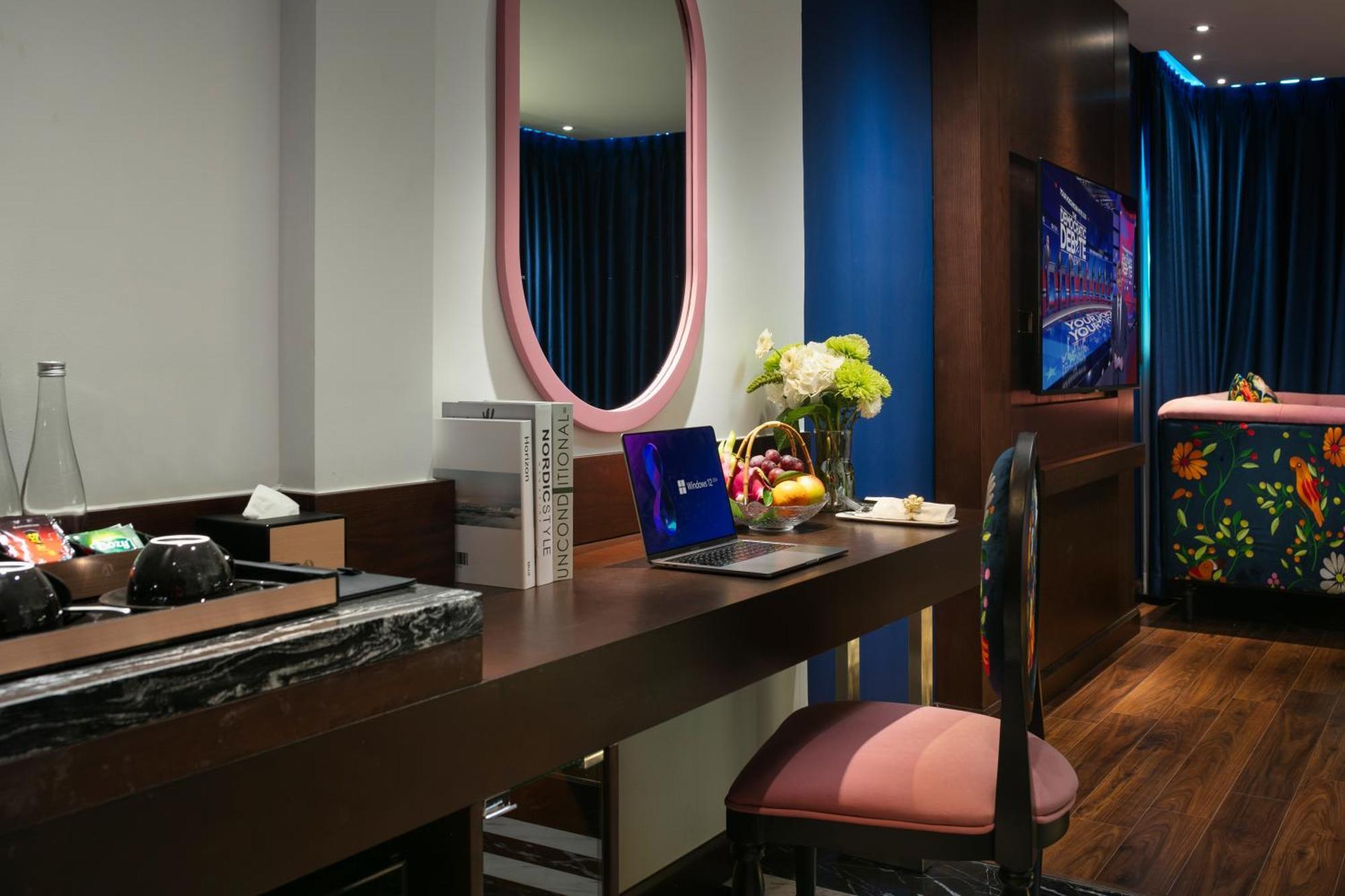Aurora 4* Hanoi