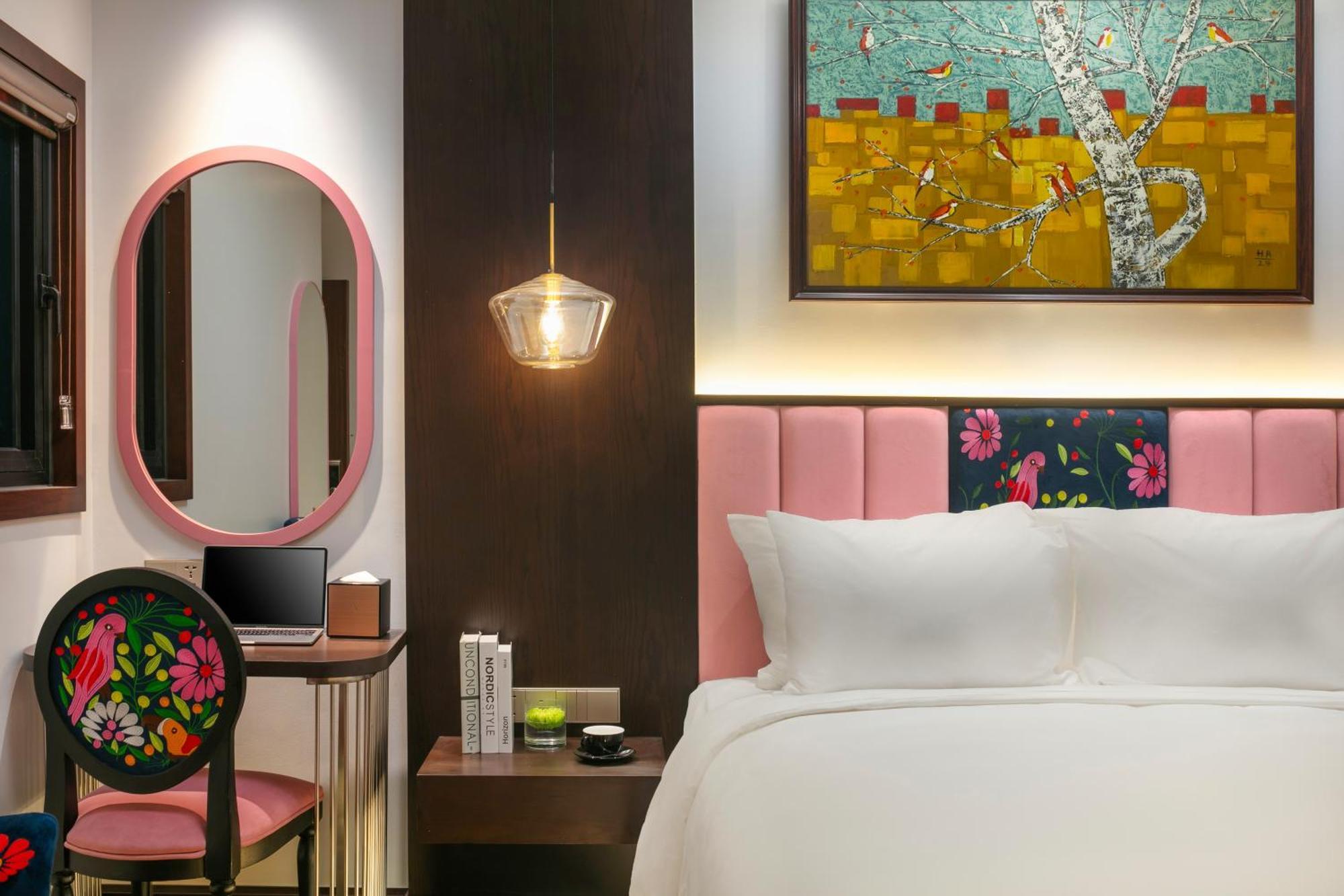 Aurora 4* Hanoi