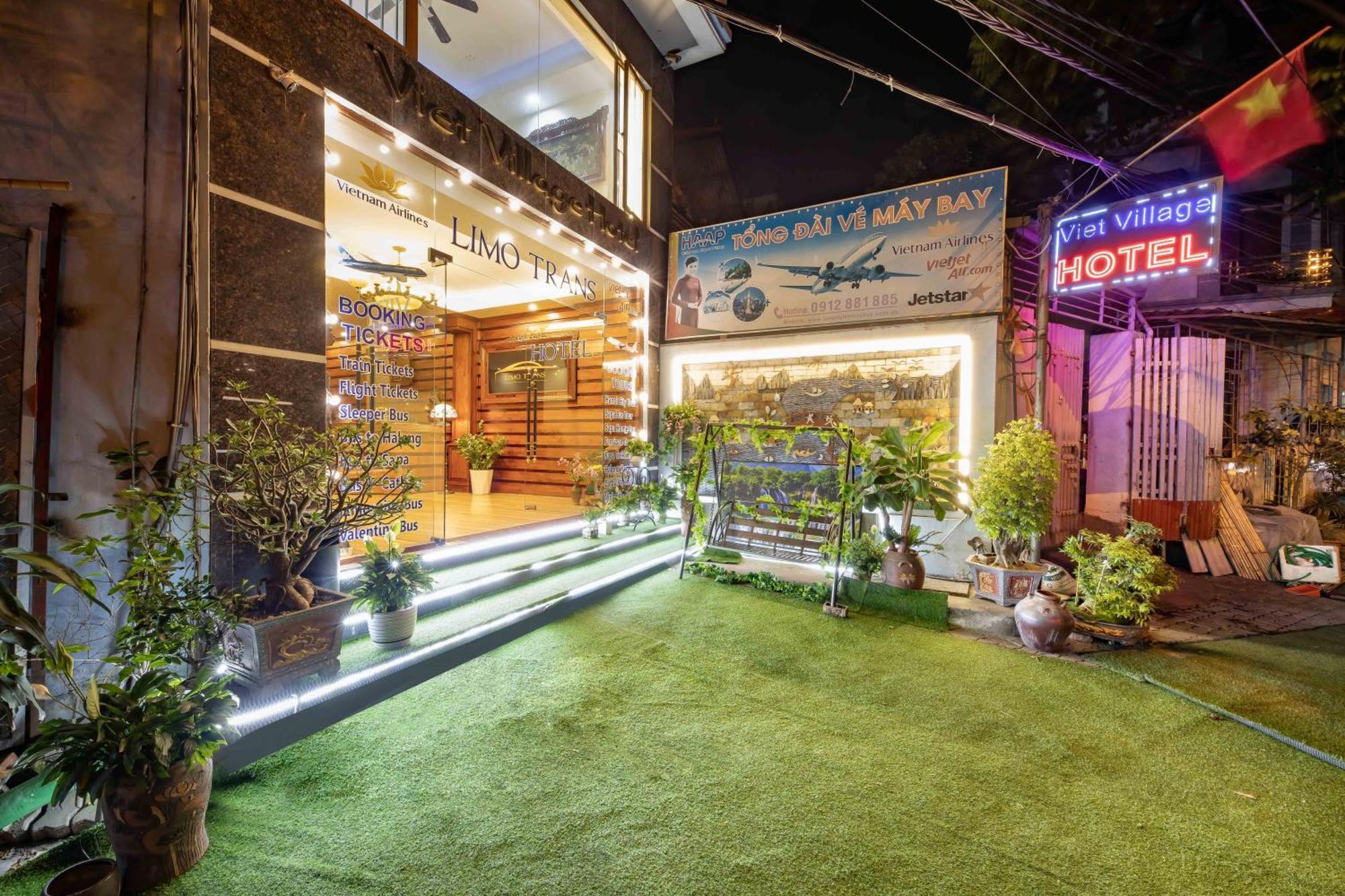 Viet Village Airport & Restaurants