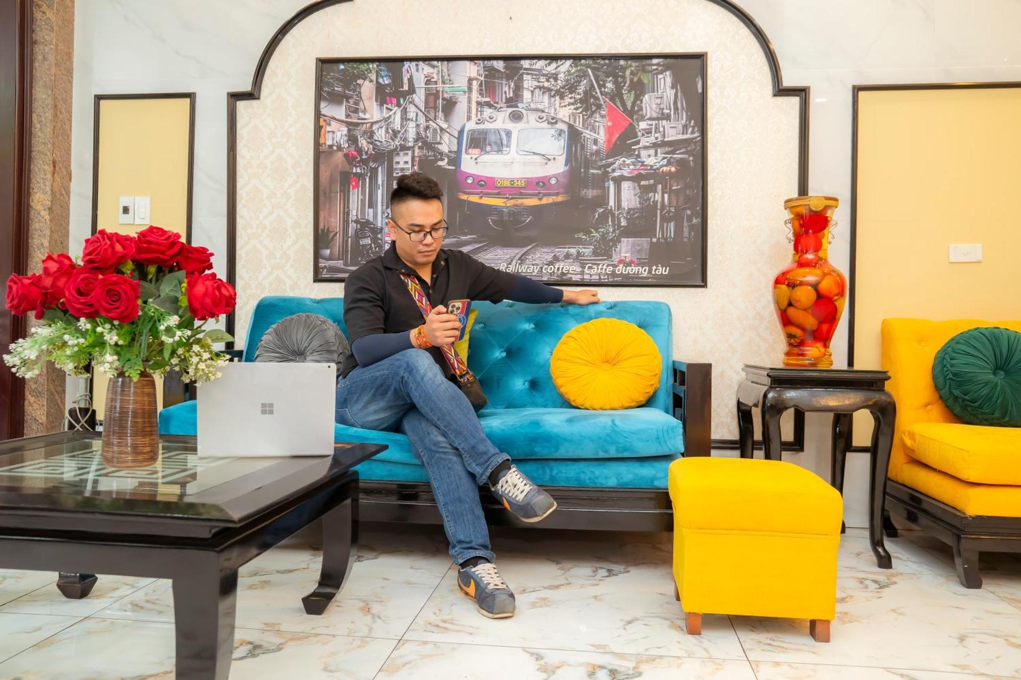 Golden Rose Premium Khách sạn 3*