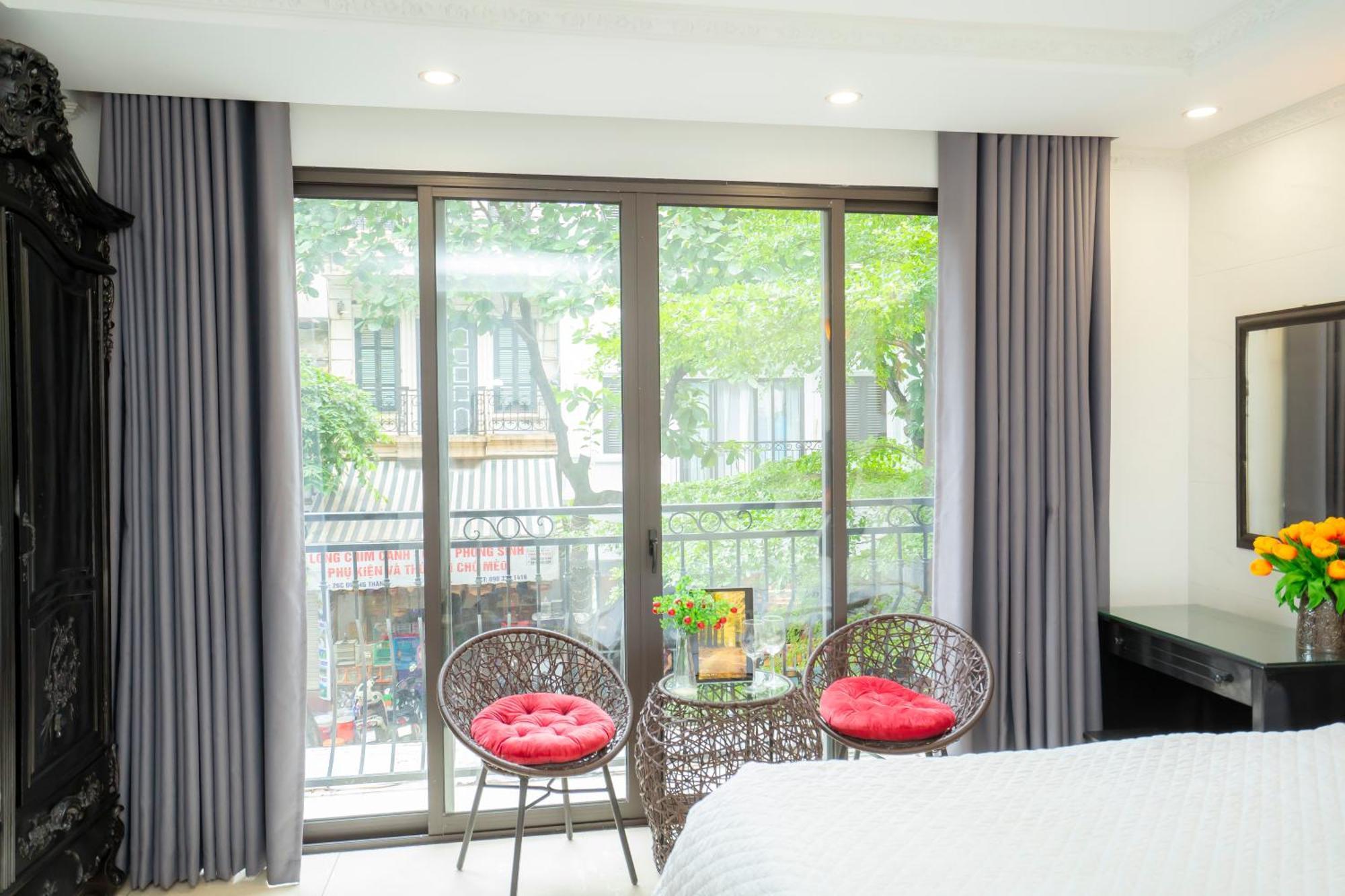 Khách sạn Golden Rose Premium Hà Nội