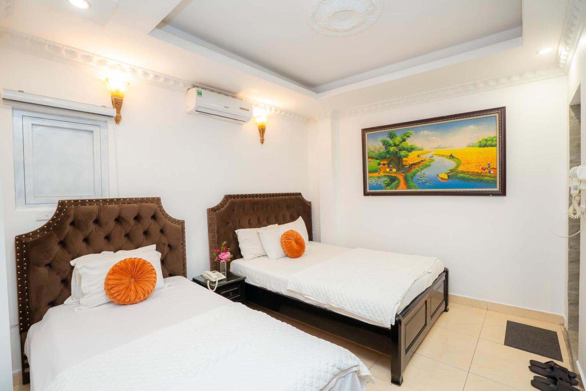 Golden Rose Premium 3* Hà Nội
