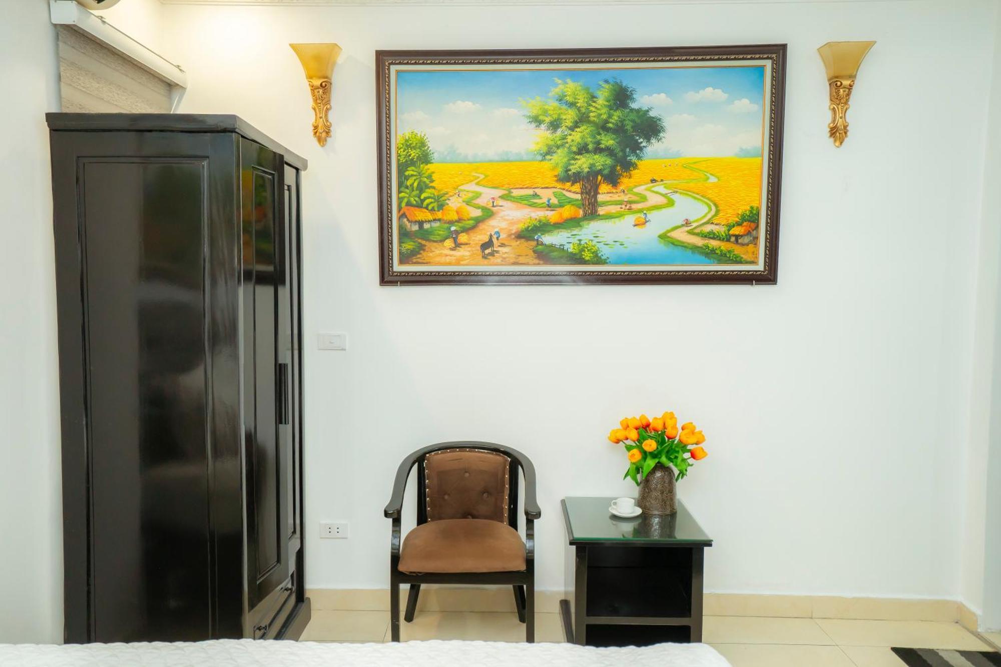 Golden Rose Premium 3* Hà Nội