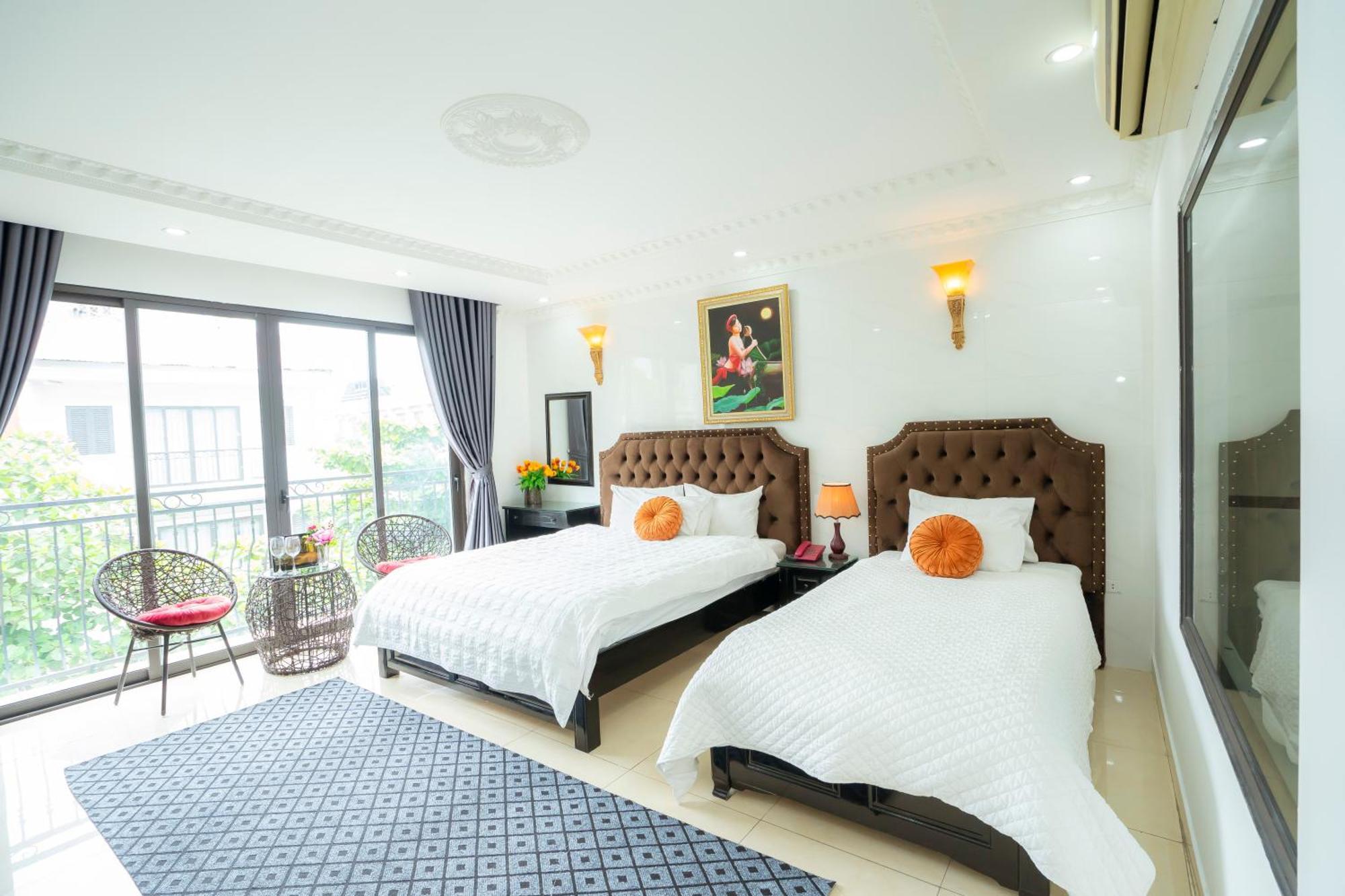 Khách sạn Golden Rose Premium