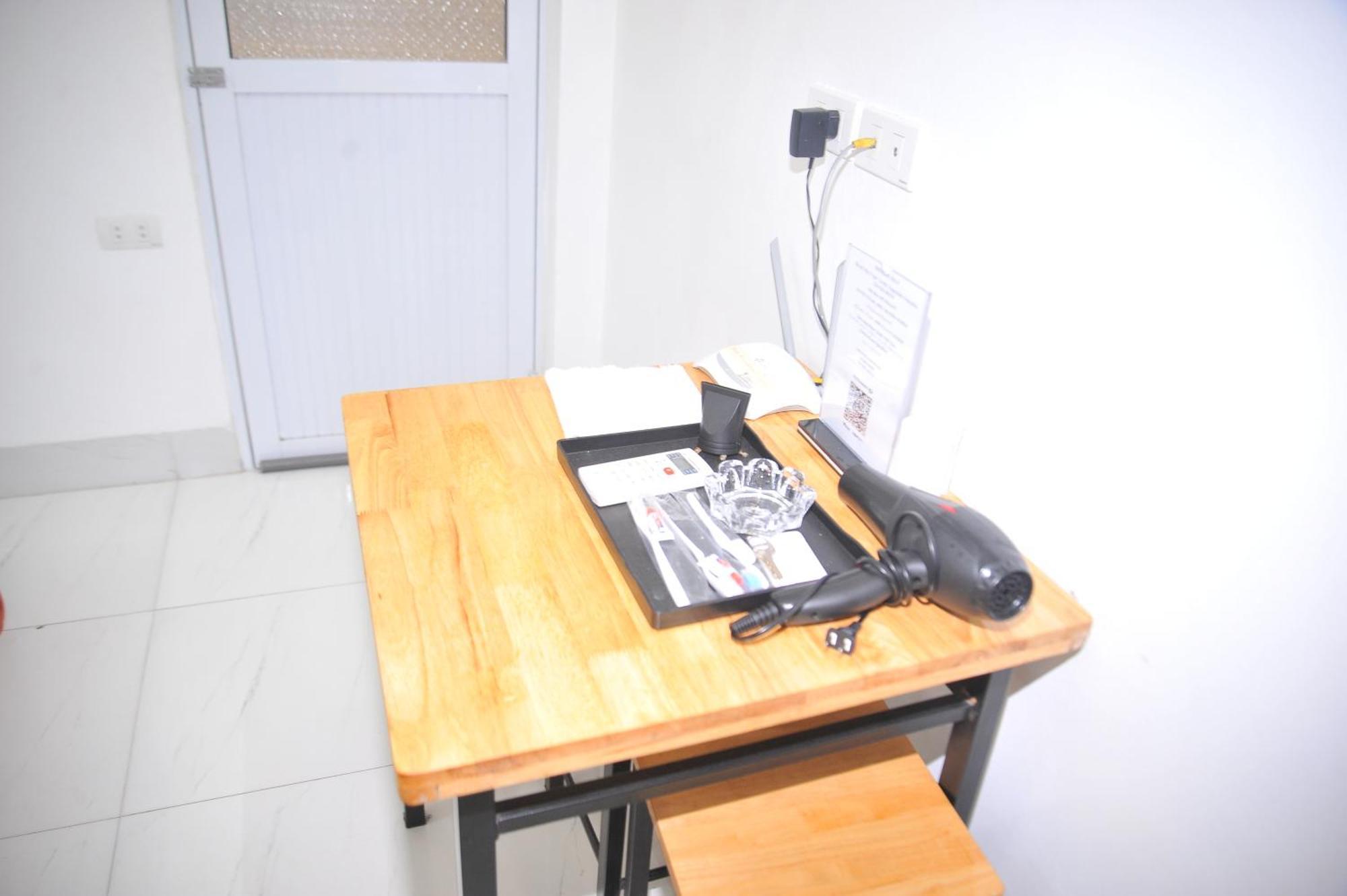 Nha Tro 27 Tu Mo Cau Giay Ha Noi Aparthotel *