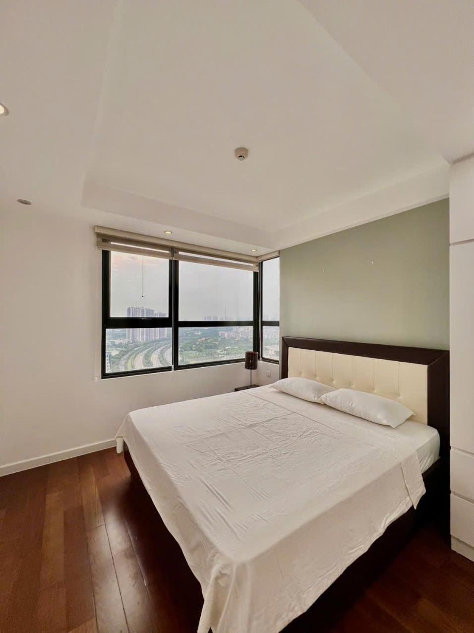 Vinhomes Dcapitale Tran Duy Hung Ho Cao Cap Mint 3br Apartment
