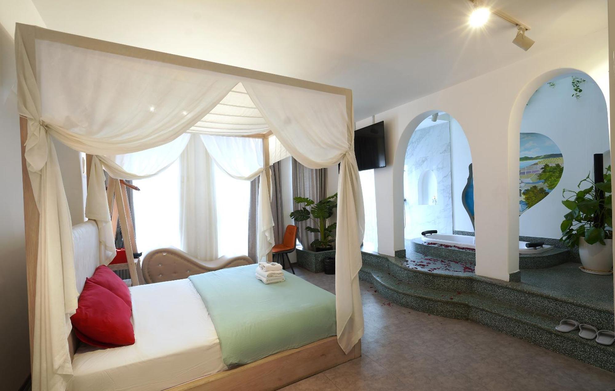 69 Boutique By Minova Love hotel Hanoi