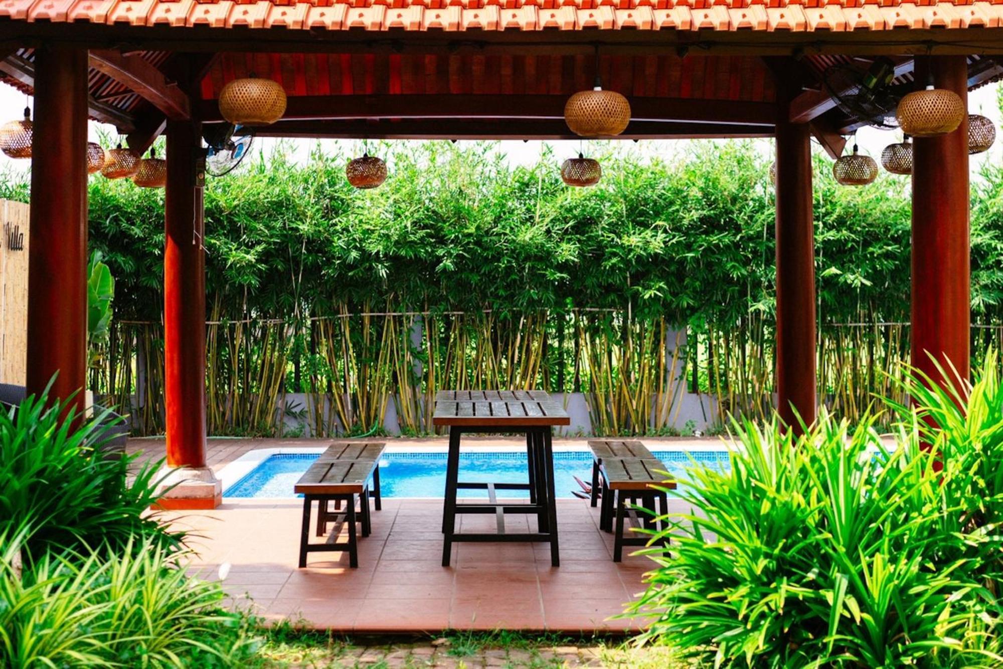 Meadow Hanoi
