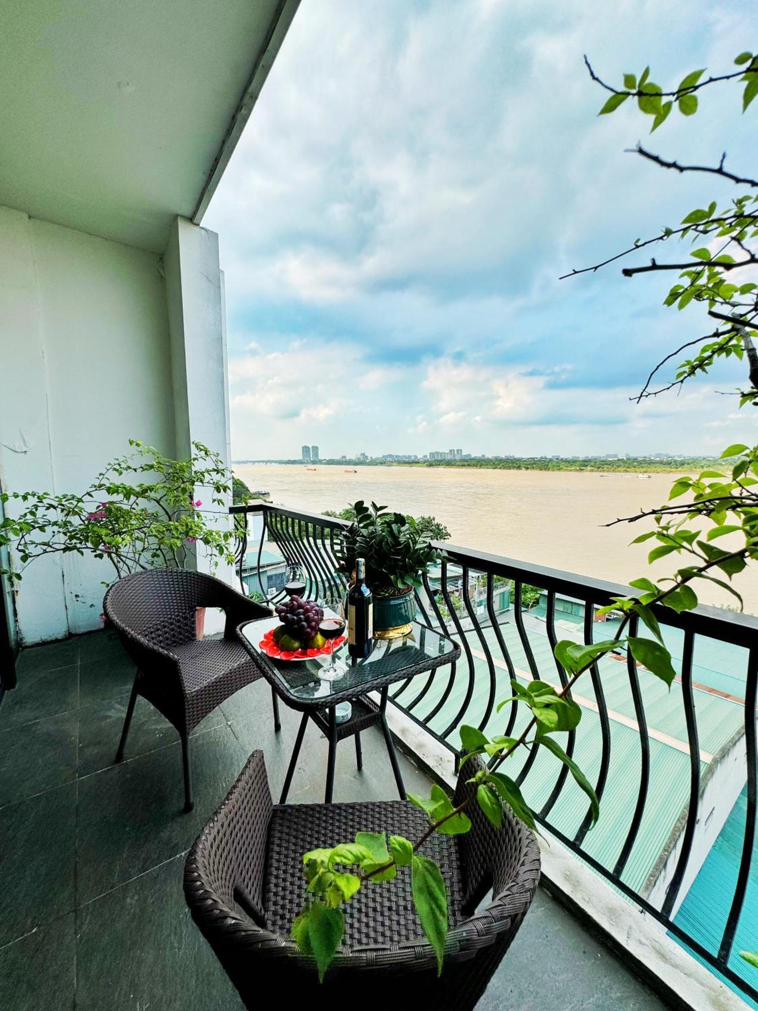 Sunrise Hotel Hanói