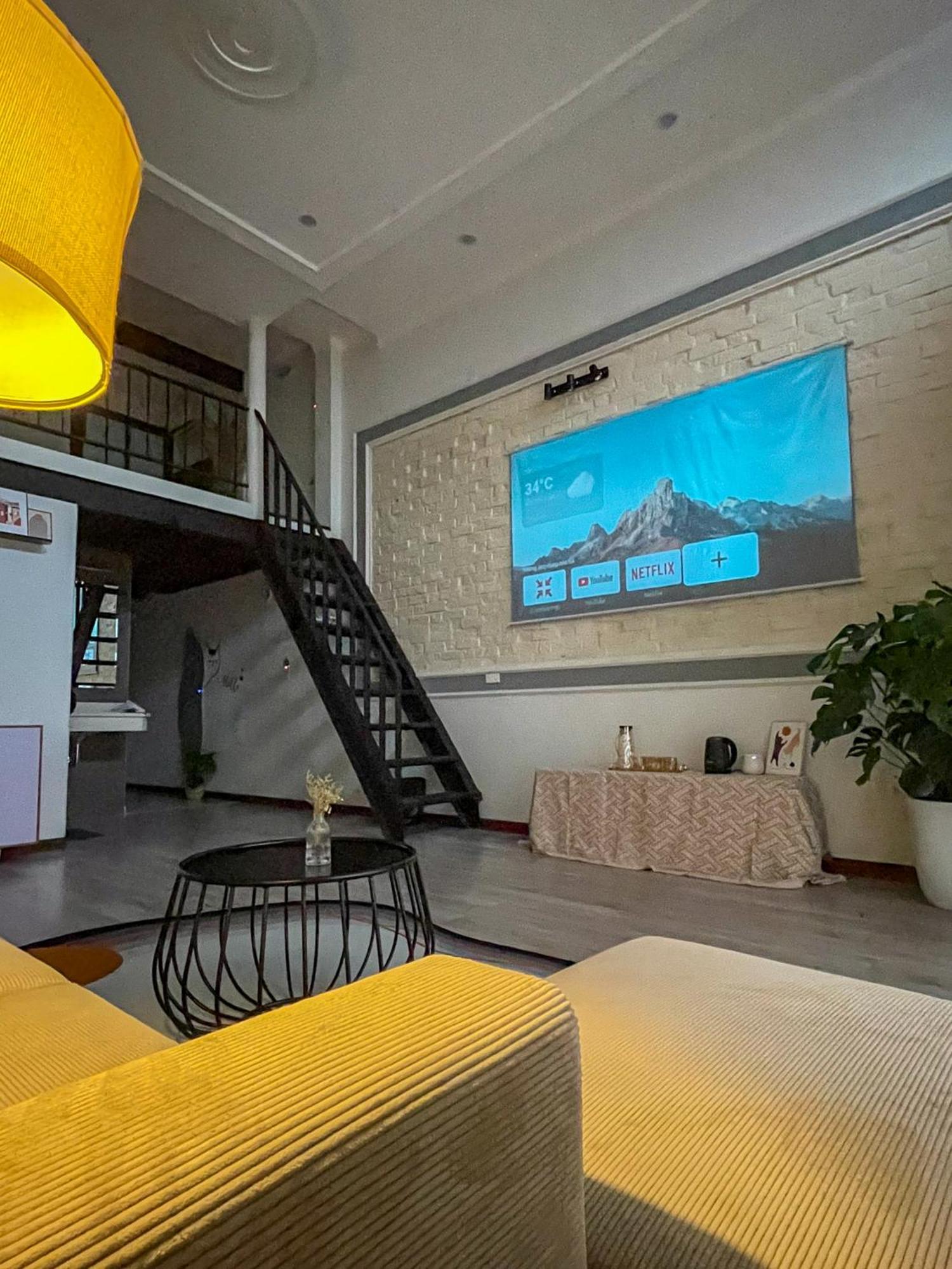 Zeus Living - Old Quater Hà Nội