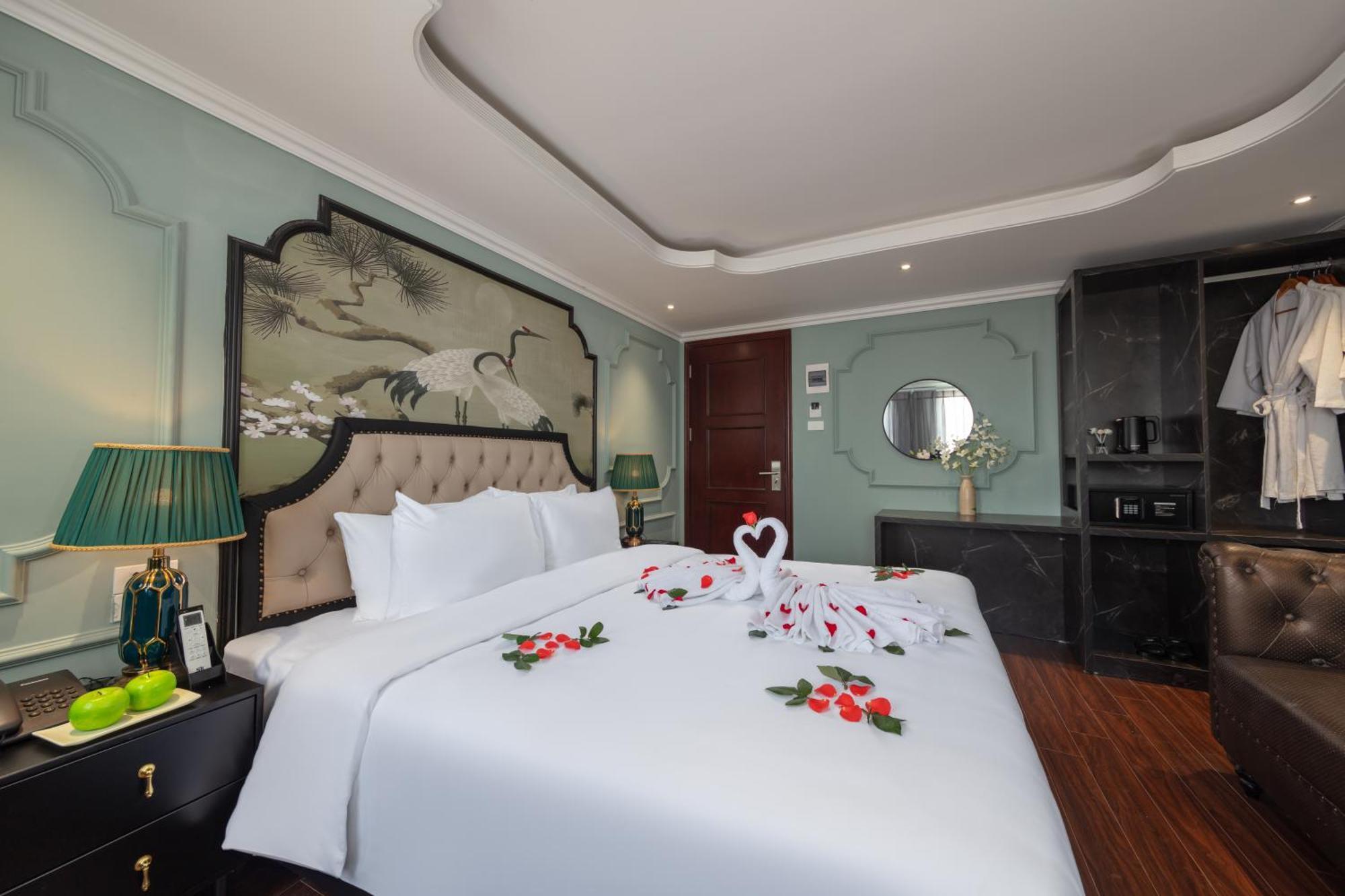 Khách Sạn&đại Lý Du Lịch Madelise
