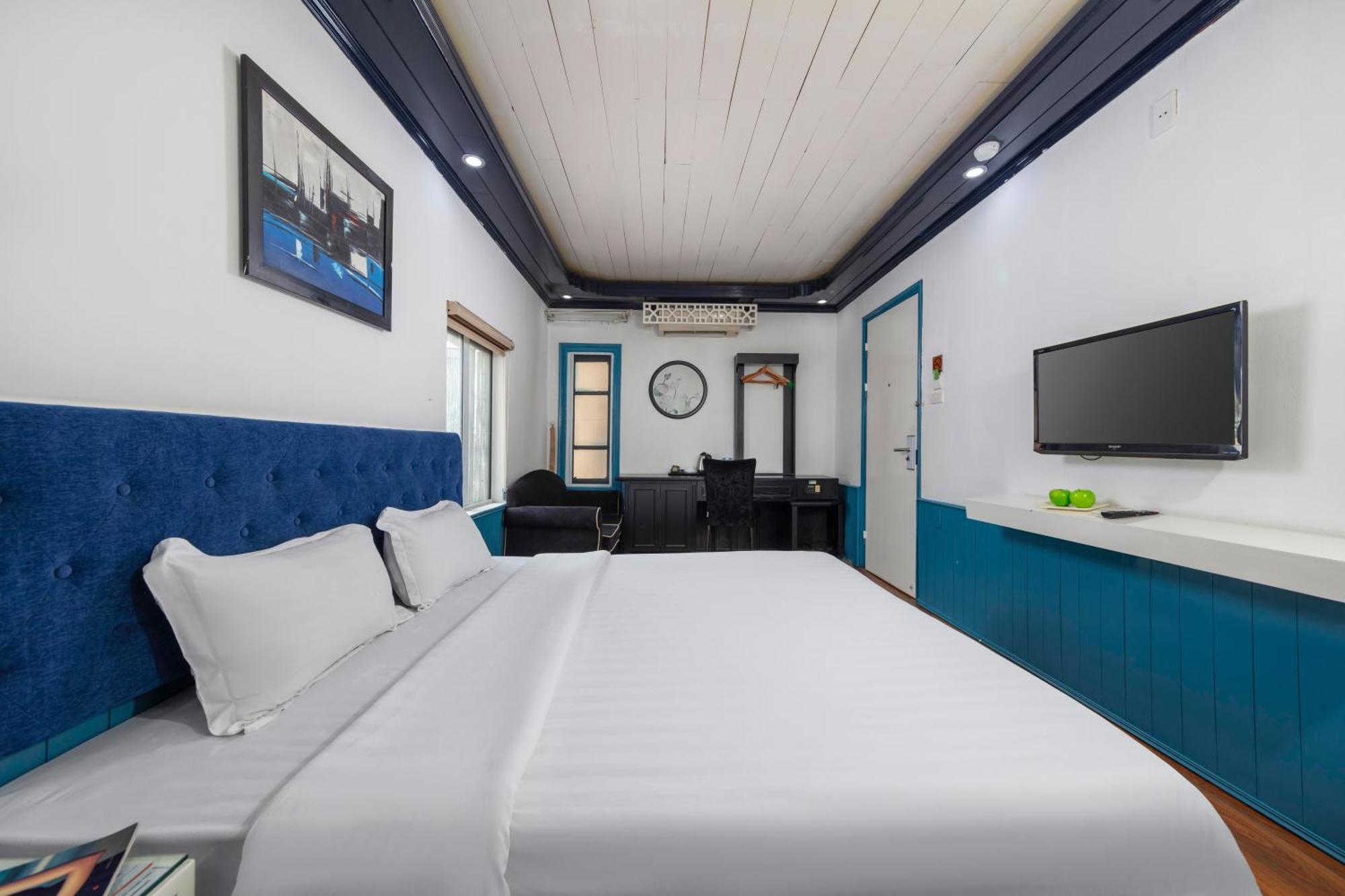 Hostel Solo *