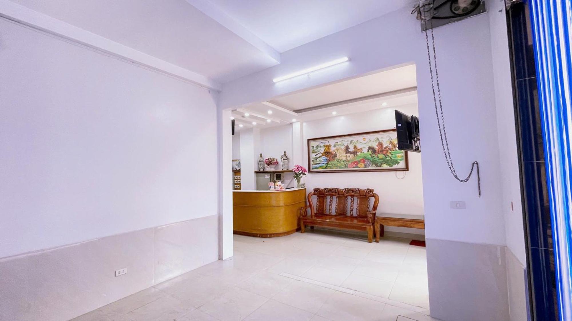 Hotel Phu Binh