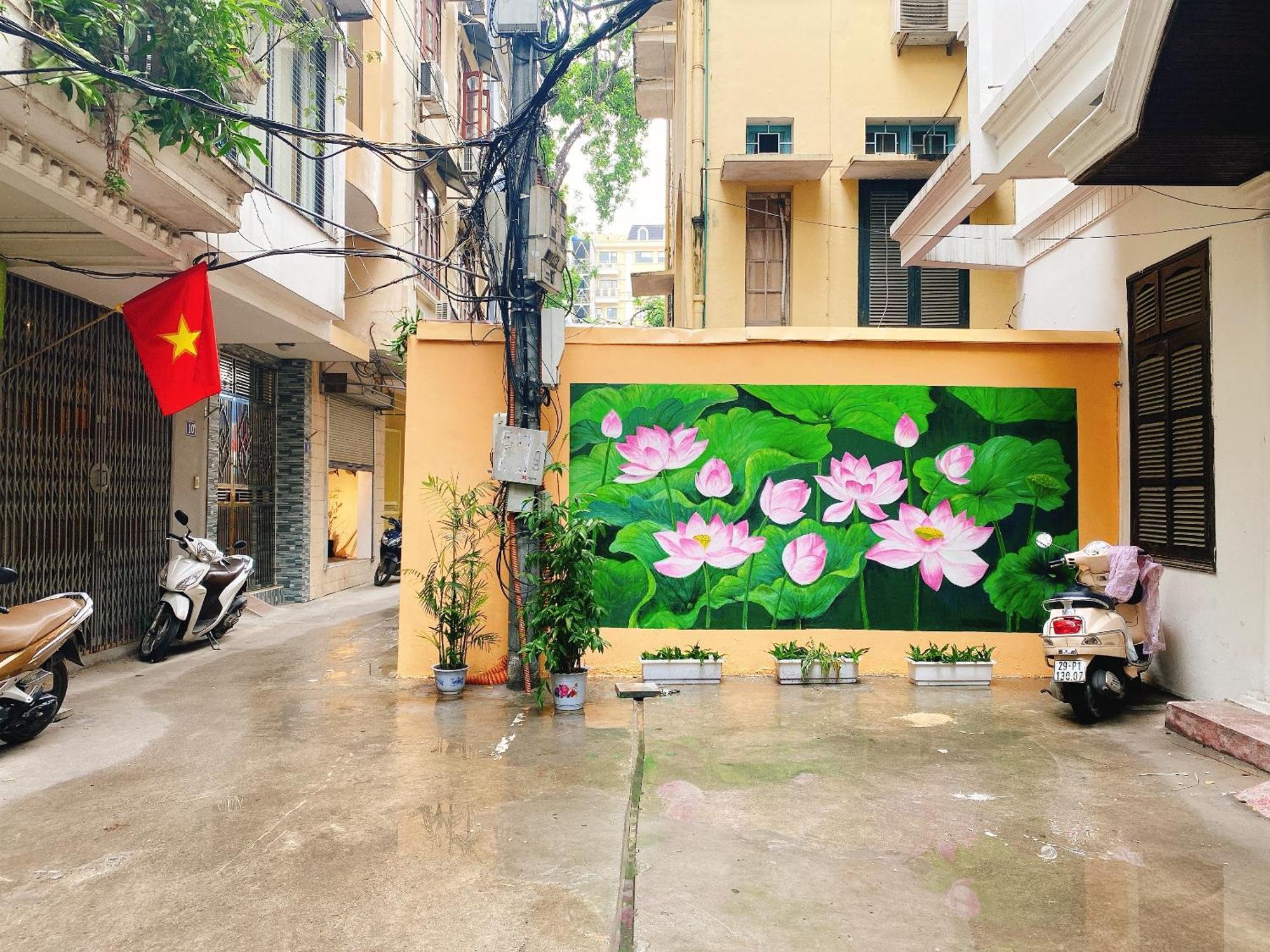Apartment Heart Of Hoan Kiem Affordable Cozy Train Cafe Center Hoan Kiem For 3pax