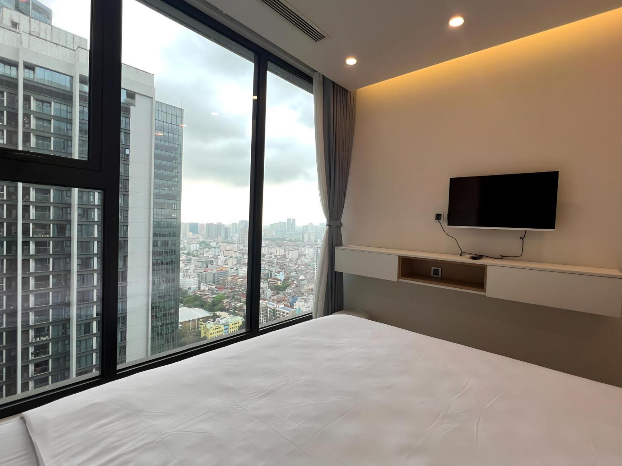 Vinhomes Metropolis - South Land * Hanoi