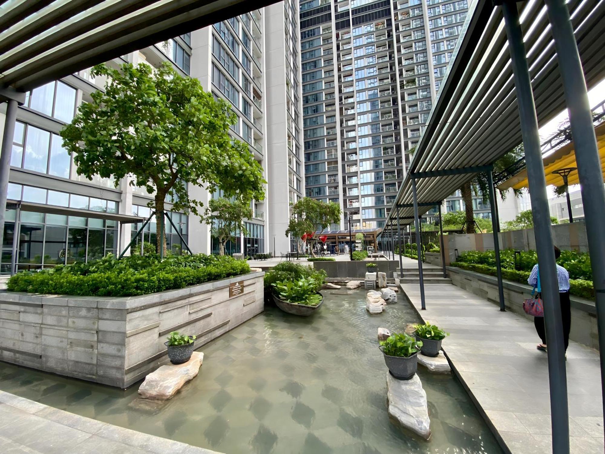 Vinhomes Metropolis - South Land Hanoi