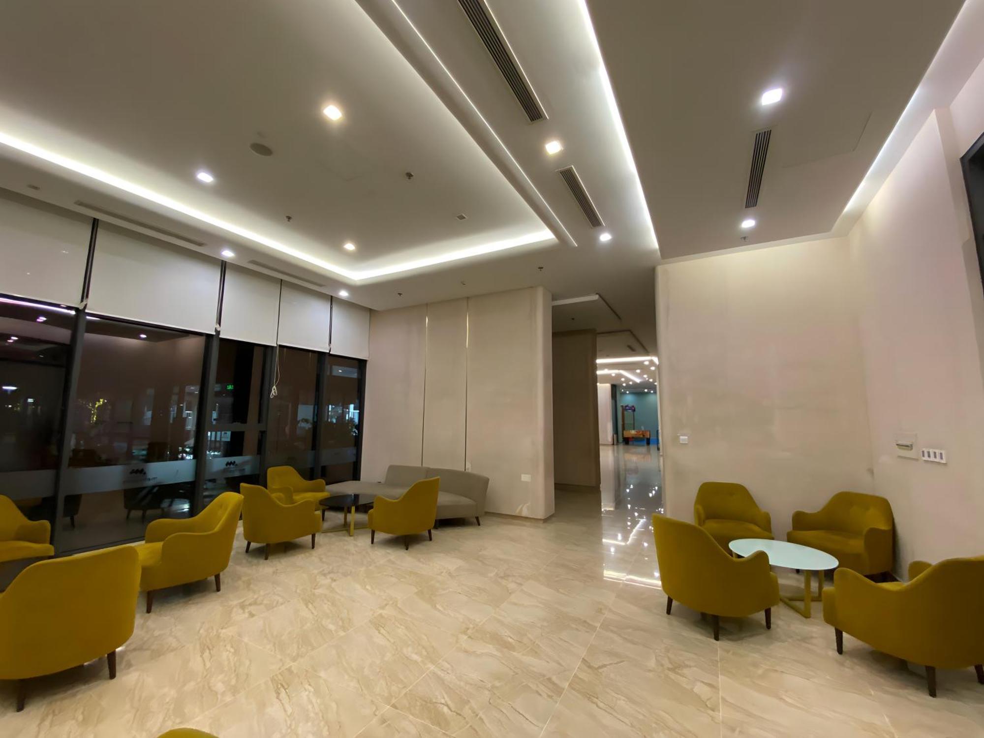 Apartment Vinhomes Metropolis - South Land *