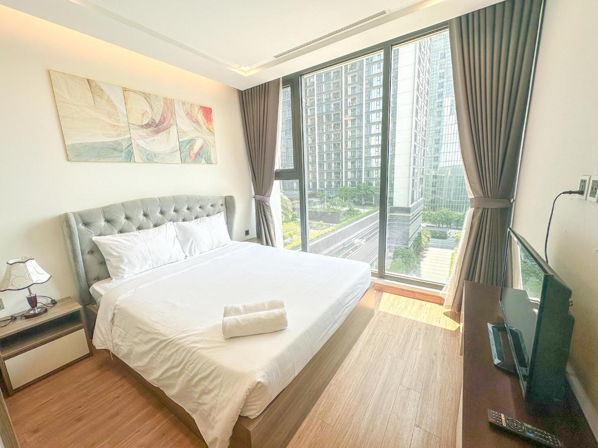 Premium Vinhomes Metropolis Badinh *