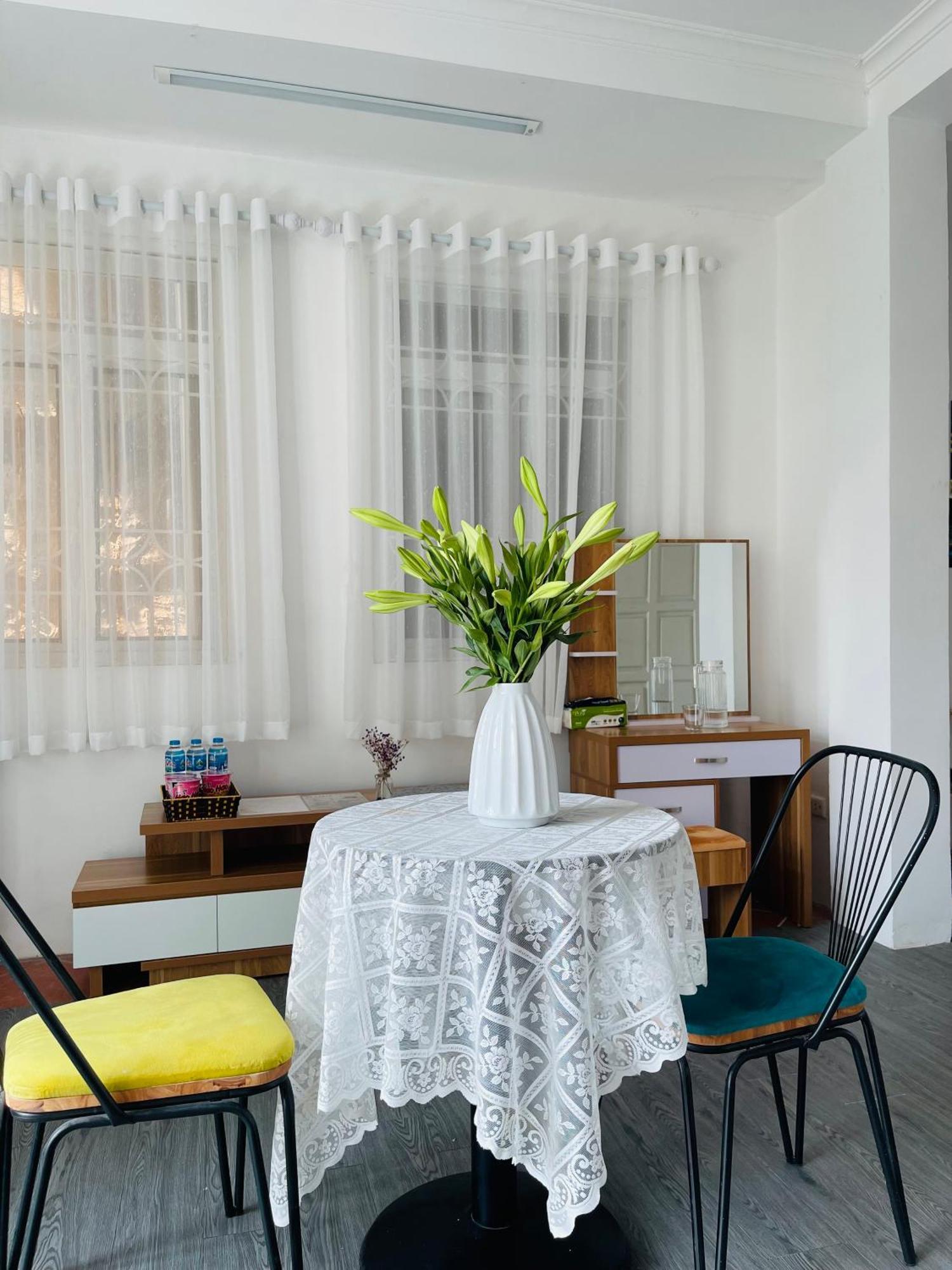 Amigos Guest house *