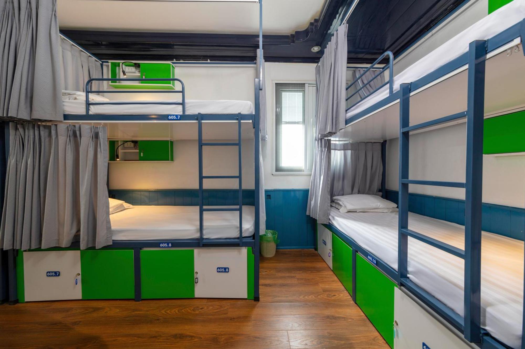 Solo Hostel