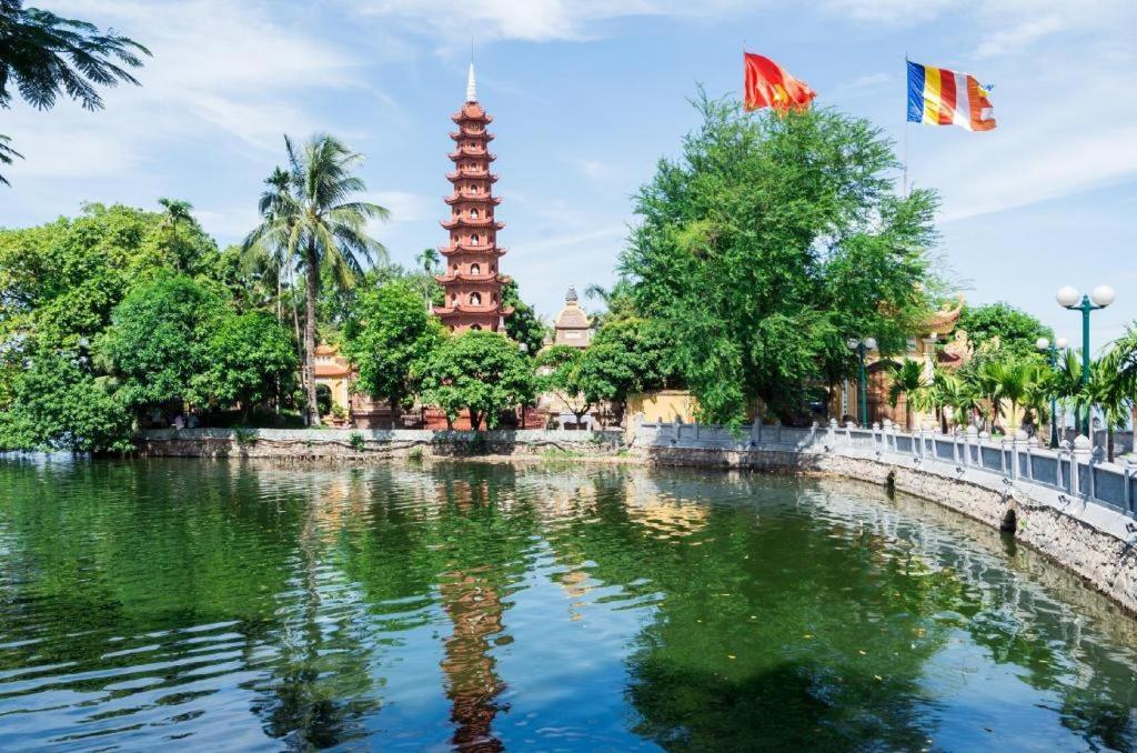 Lenid Tho Nhuom Hanoi