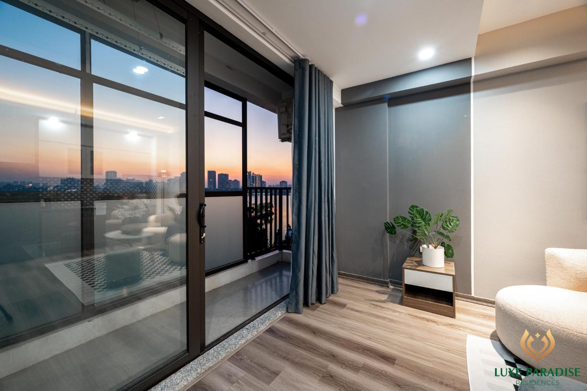 Apartment Luxe Paradise 76 To Ngoc Van