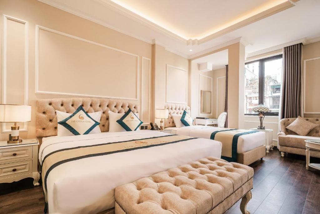 Long Bien Castle By Acc Hotel 3*