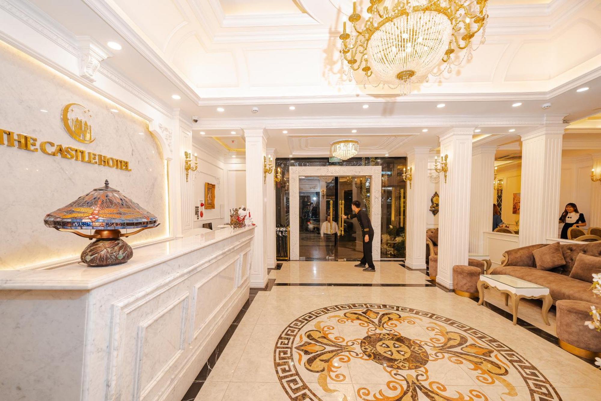 Hotel Long Bien Castle By Acc 3*