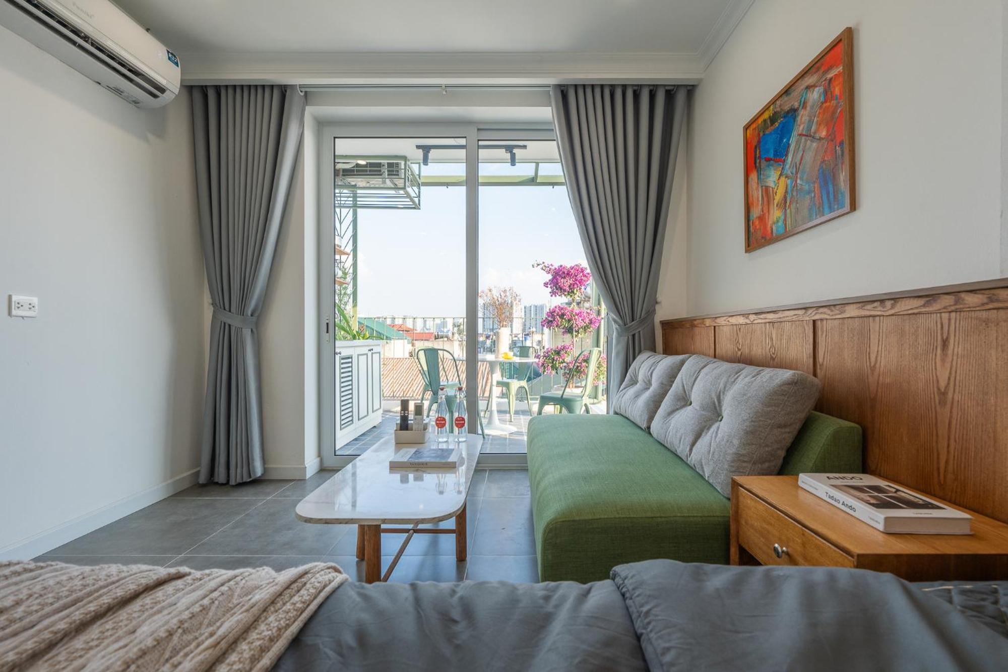 Xeoxo Premium Building With Rooftop Pool Hanoi