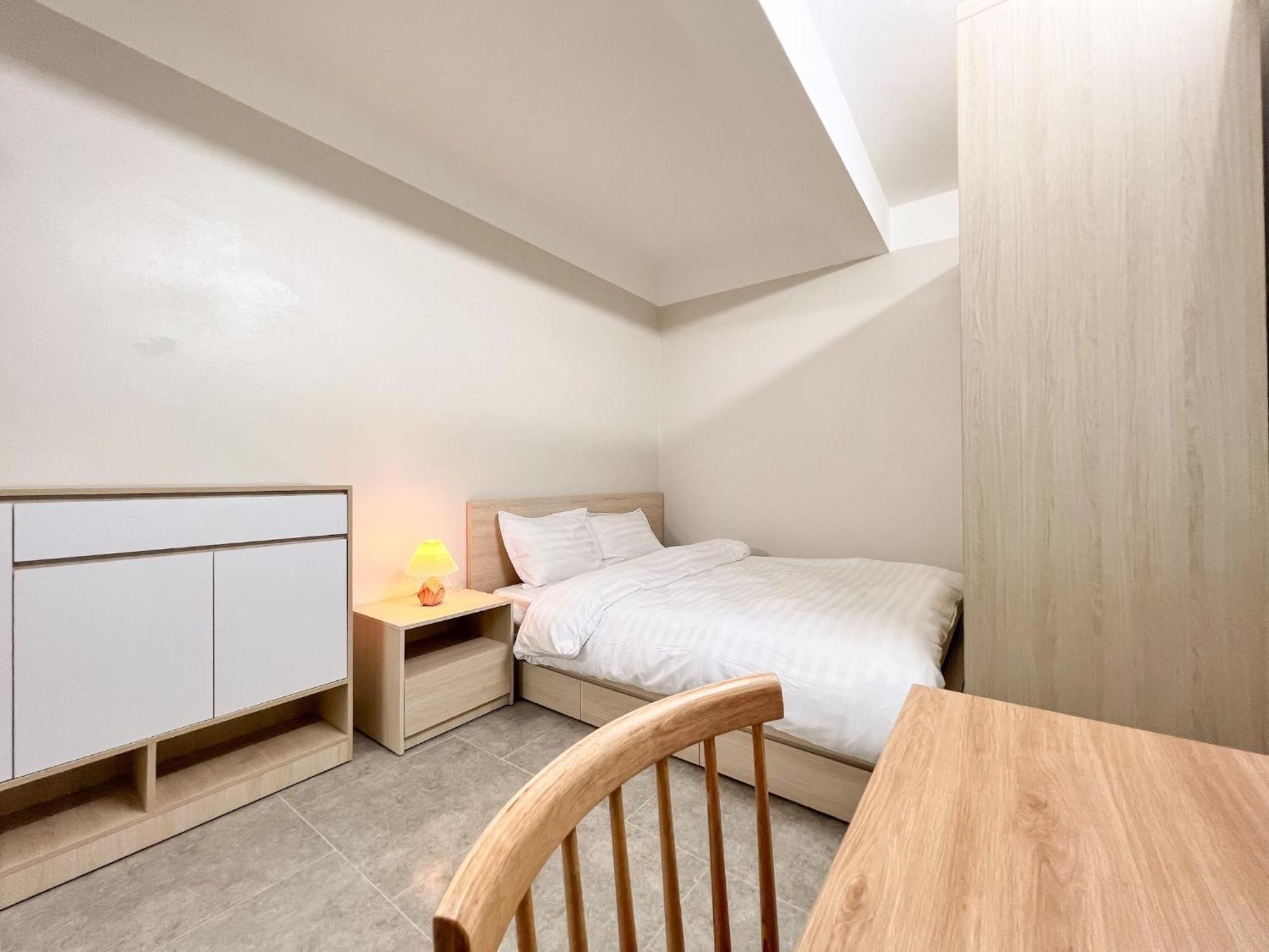 Aparthotel Nine Housing 90 Buoi Street *