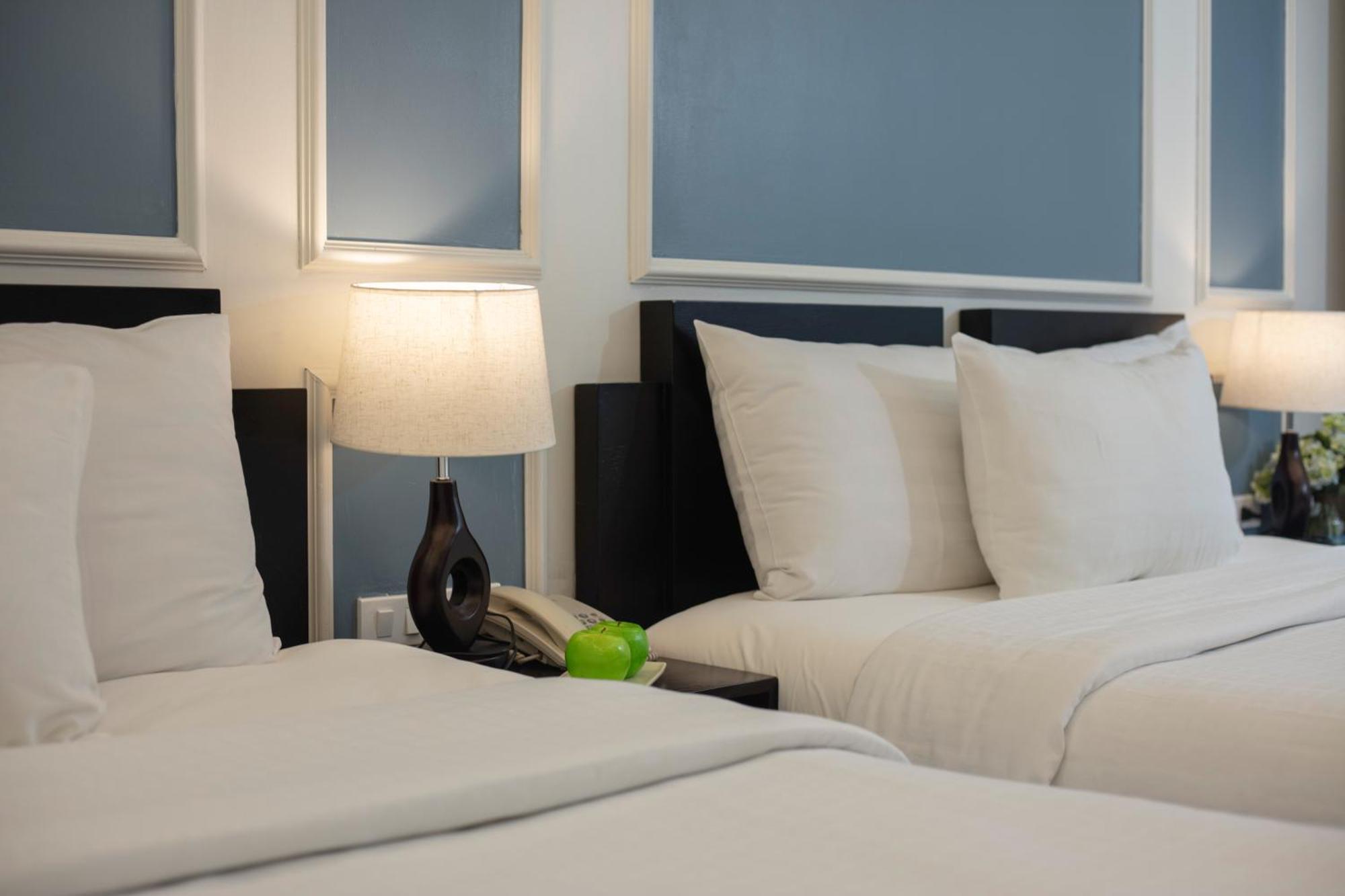Viet & Travel Hotel