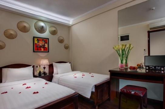 Viet & Travel Hanoi