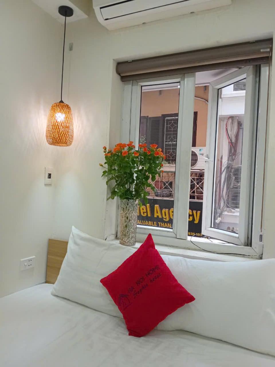 Laura House Hotel