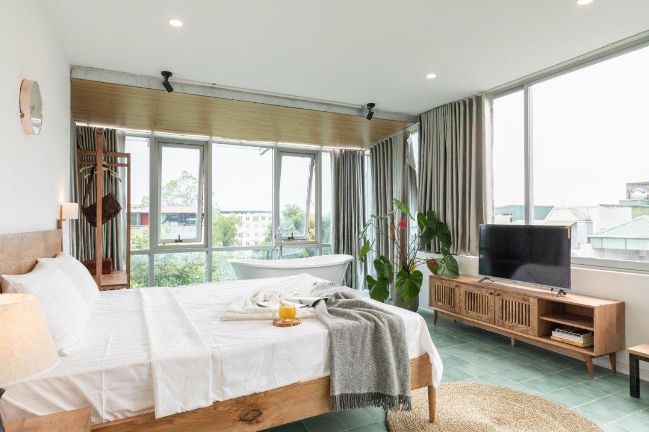 Apartment Old Quarter With View - Coffee Downstair Hanoi