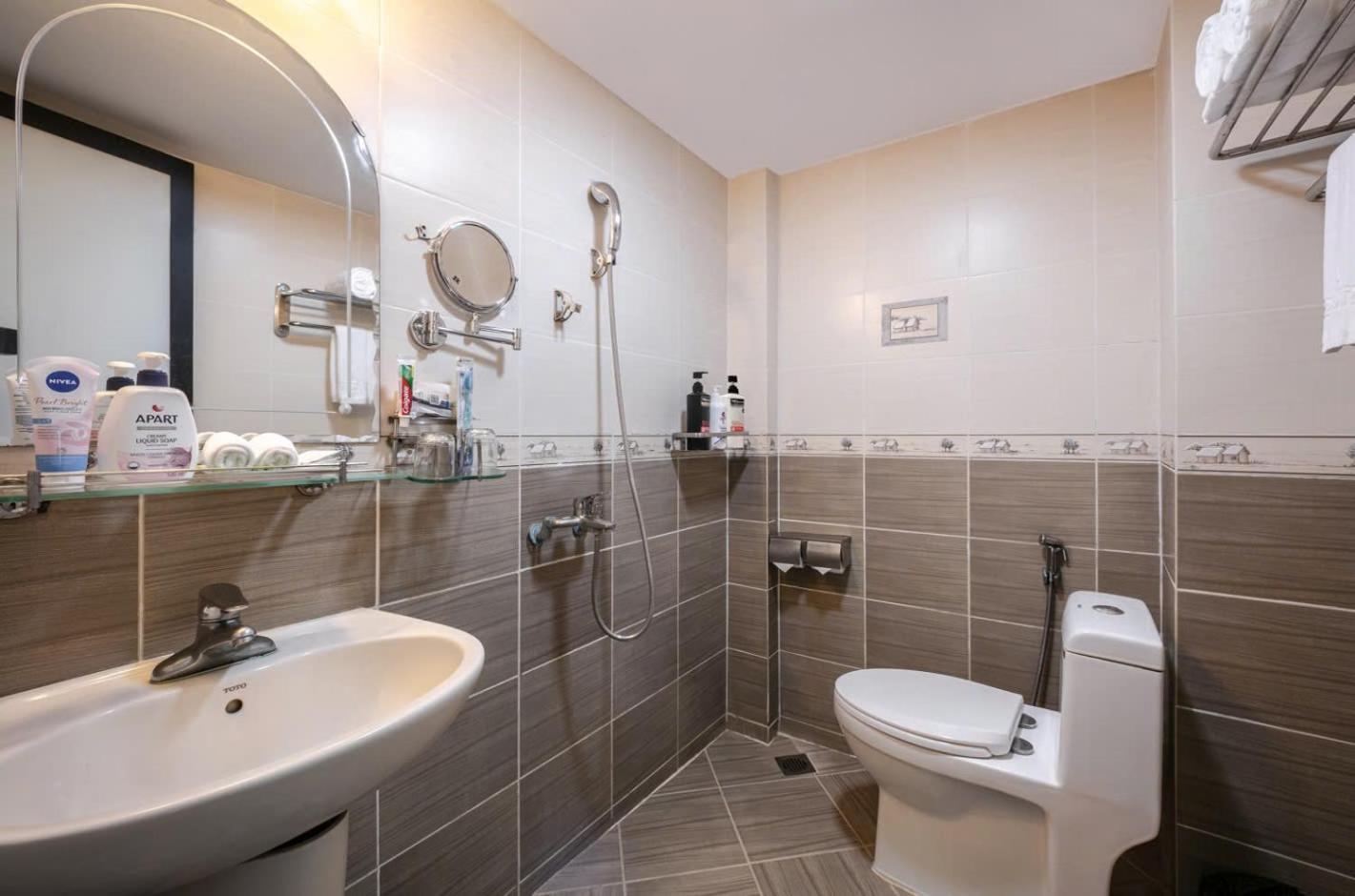 A25 - 197 Thanh Nhan Hotel Hanoi