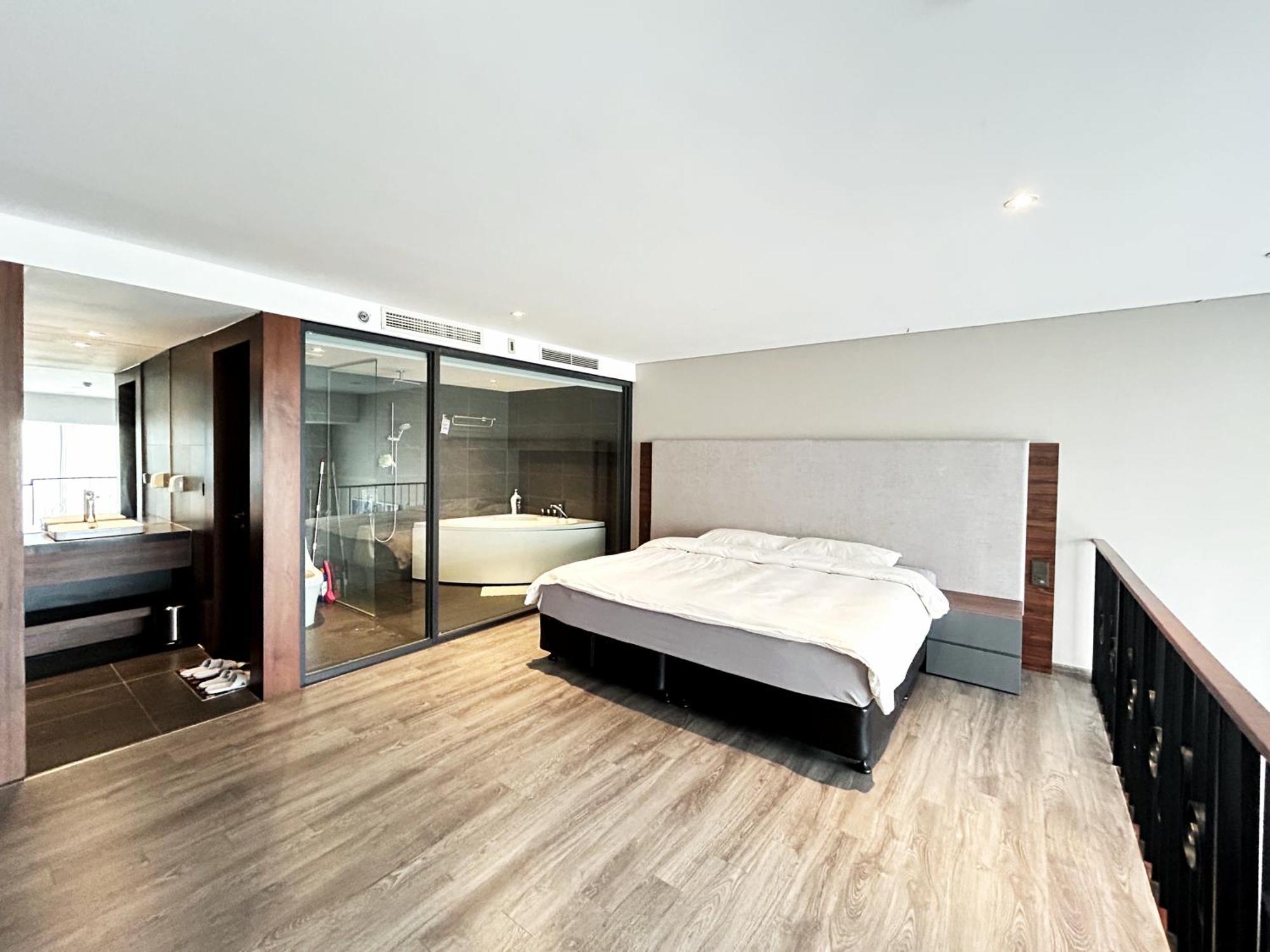 Apartamento Pentstudio West - Duplex Near West & Lotte Mall *
