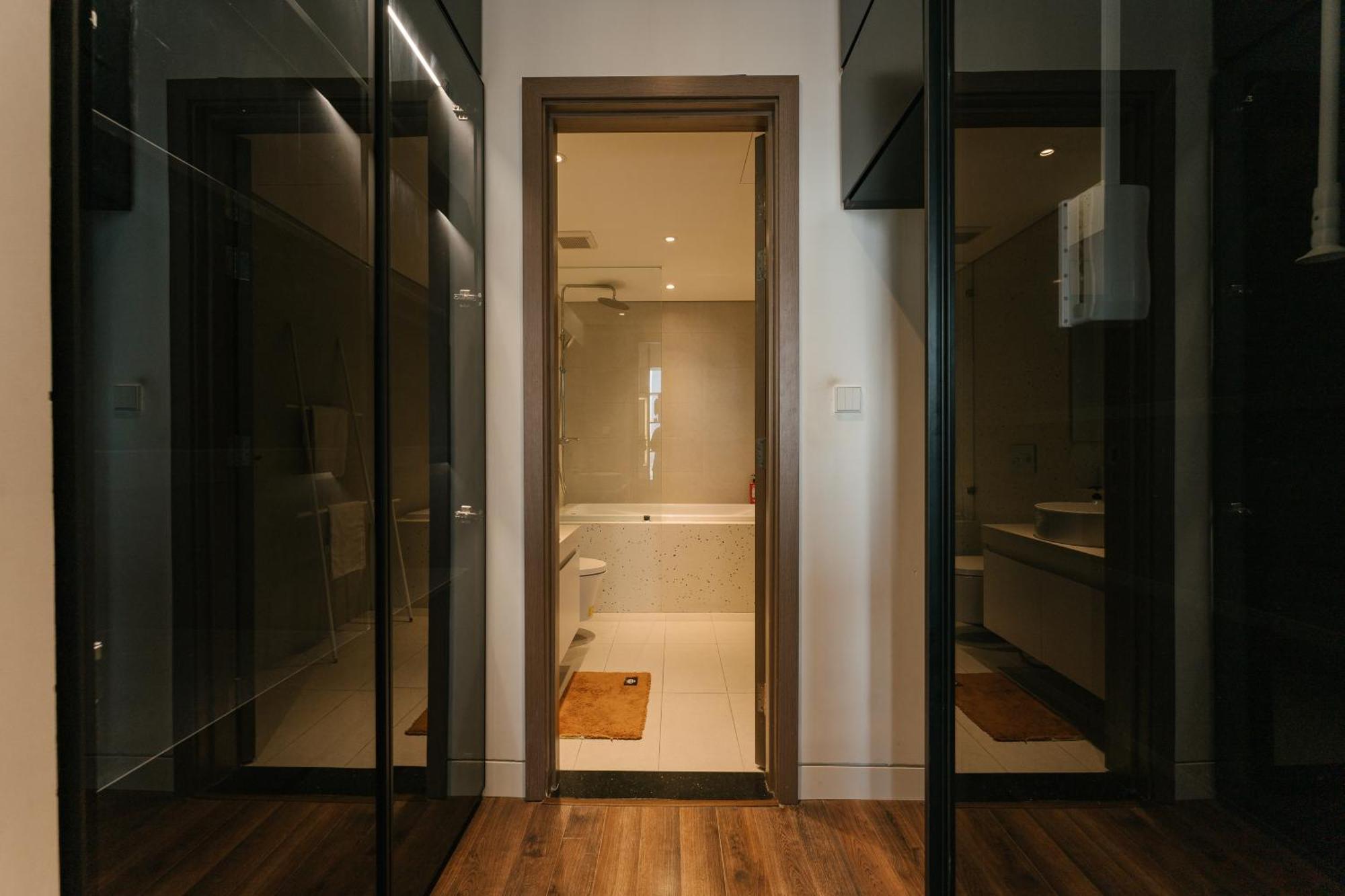 Apartment Vinhomes Metropolis - South Land