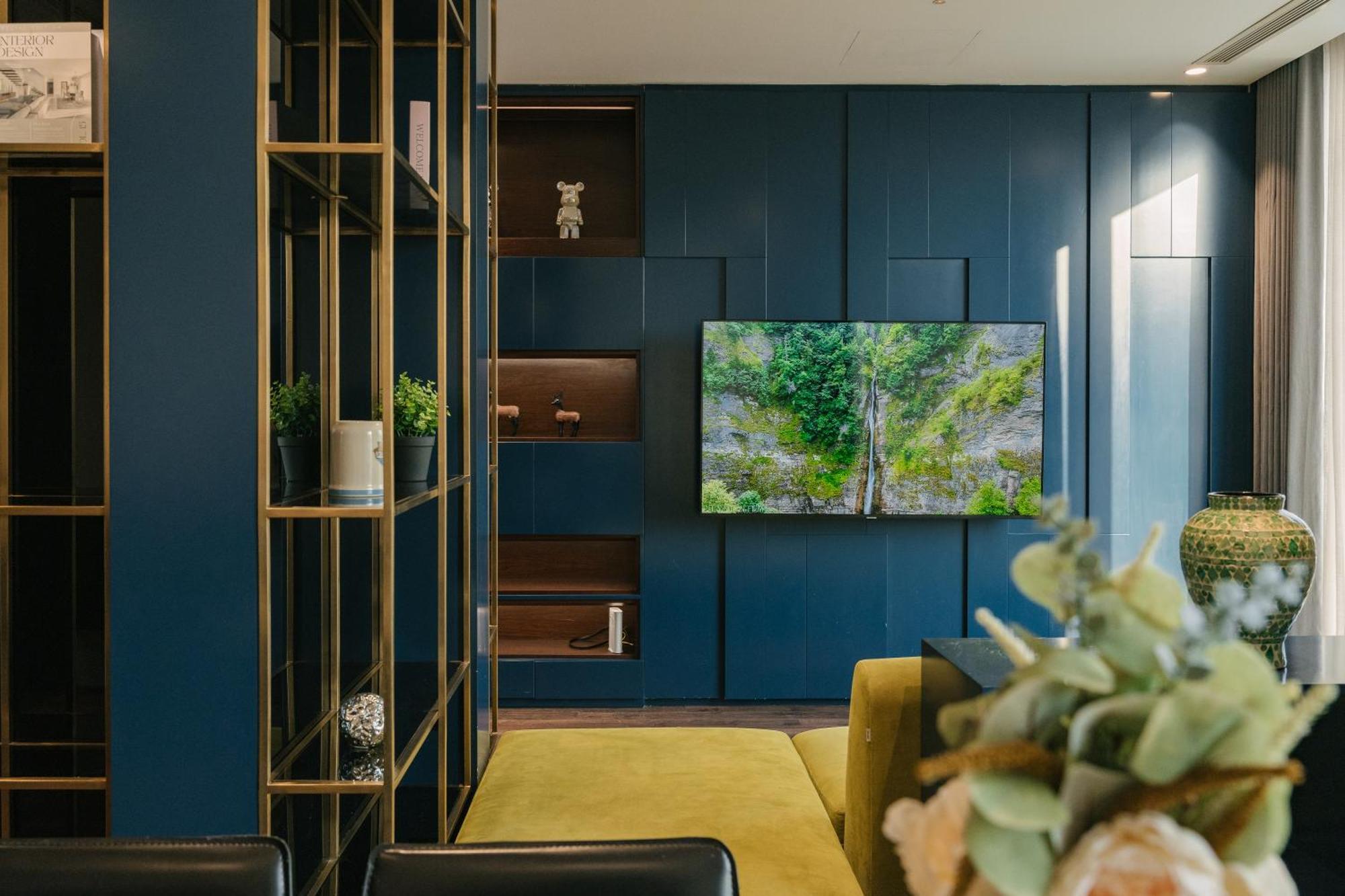 Vinhomes Metropolis - South Land Hanoi