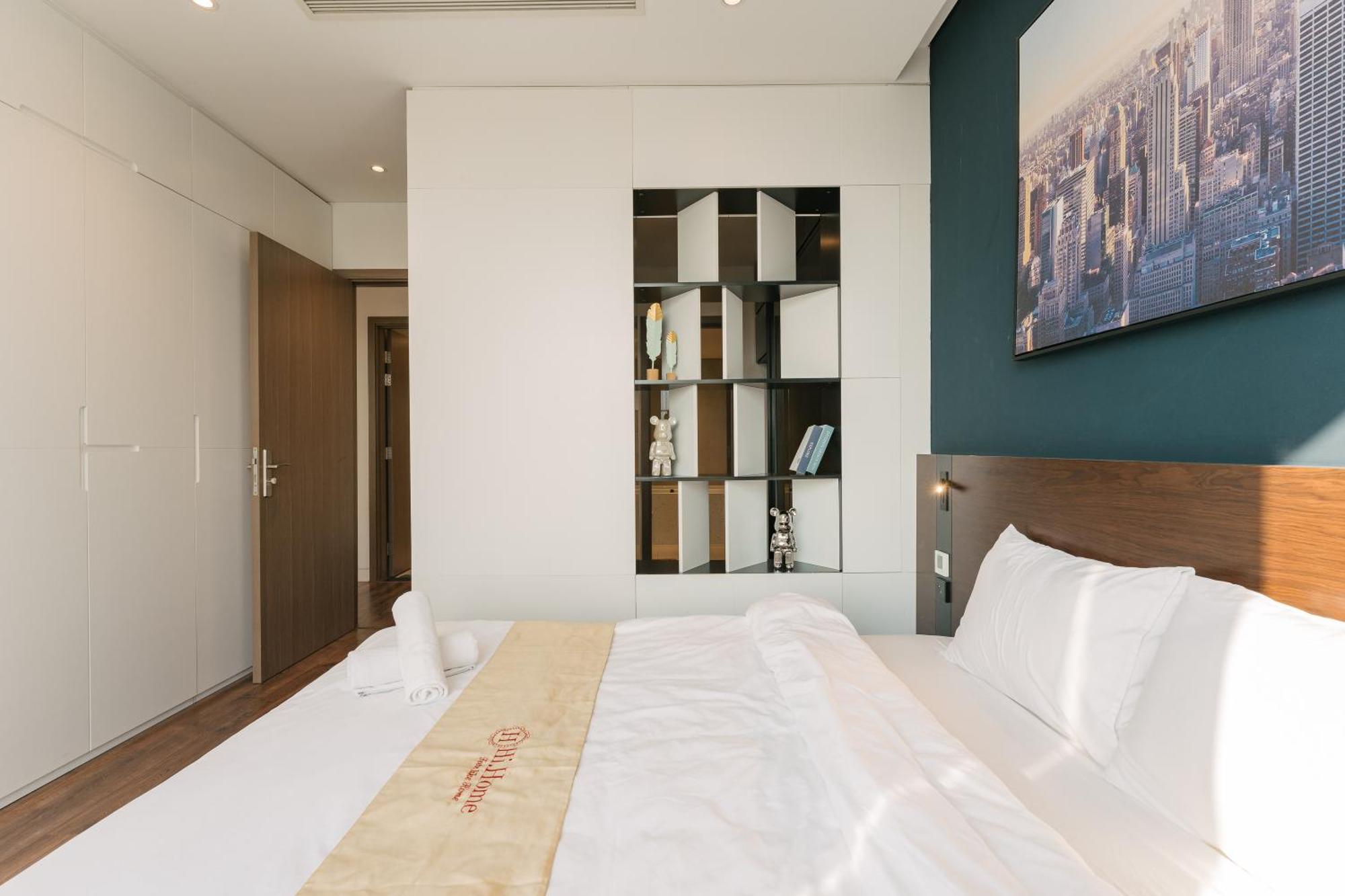 Vinhomes Metropolis - South Land *