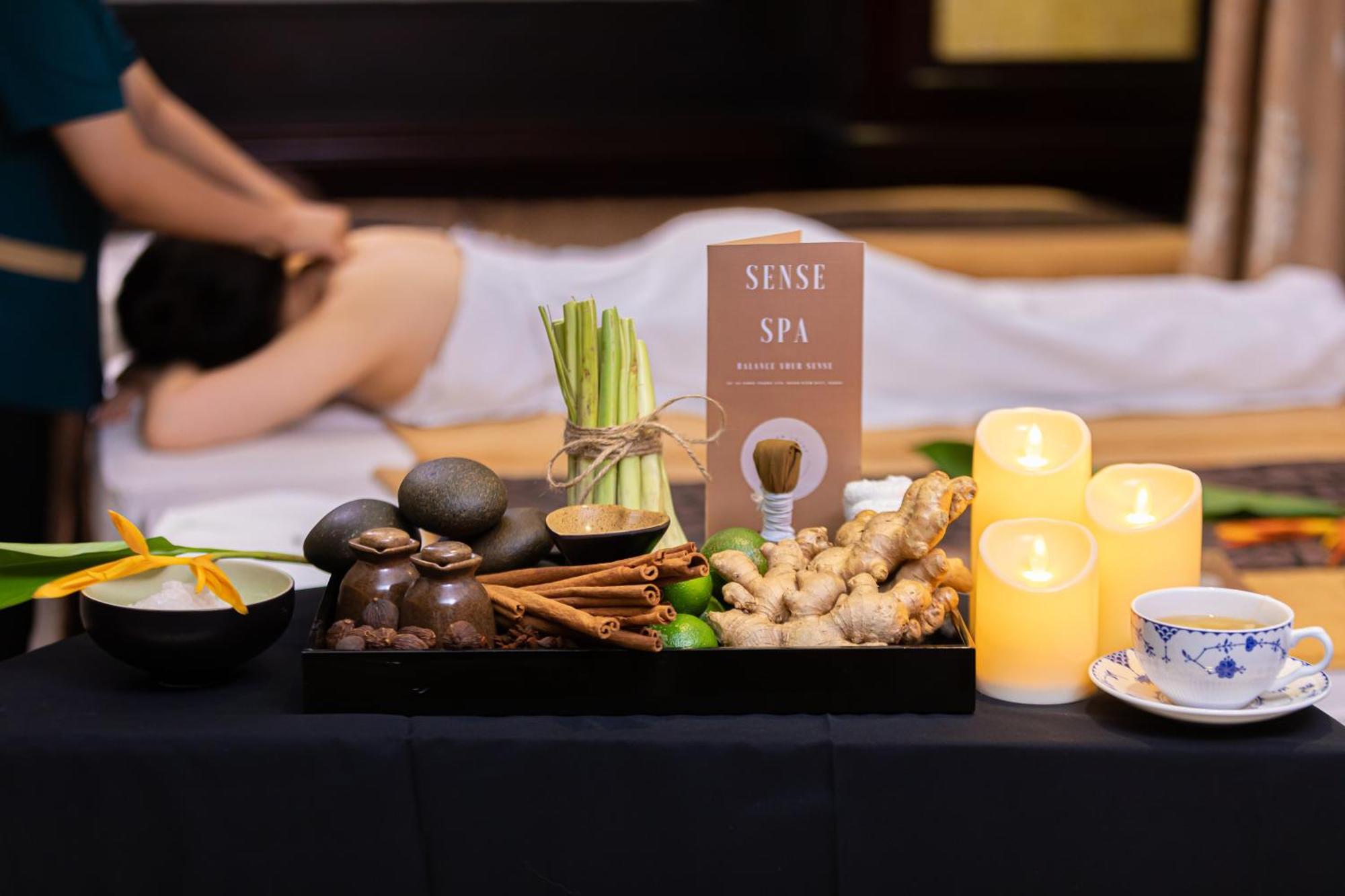 Golden Lotus Luxury Hotel Hanoi