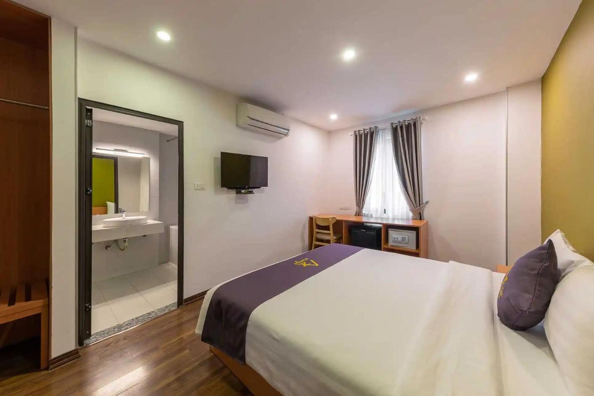 Hotel Azumaya Linh Lang 3*