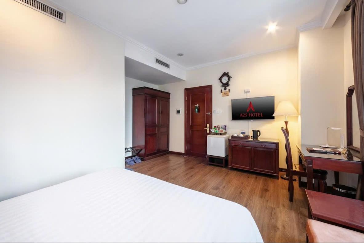 Khách sạn A25 - 15 Trần Quốc Toản 2*